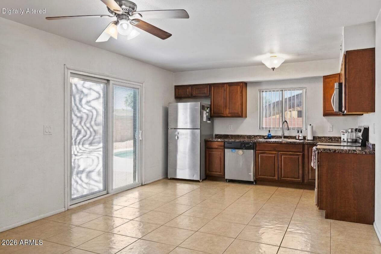 5532 N 68TH Avenue, Glendale, AZ 85303 — photo 17 of 35
