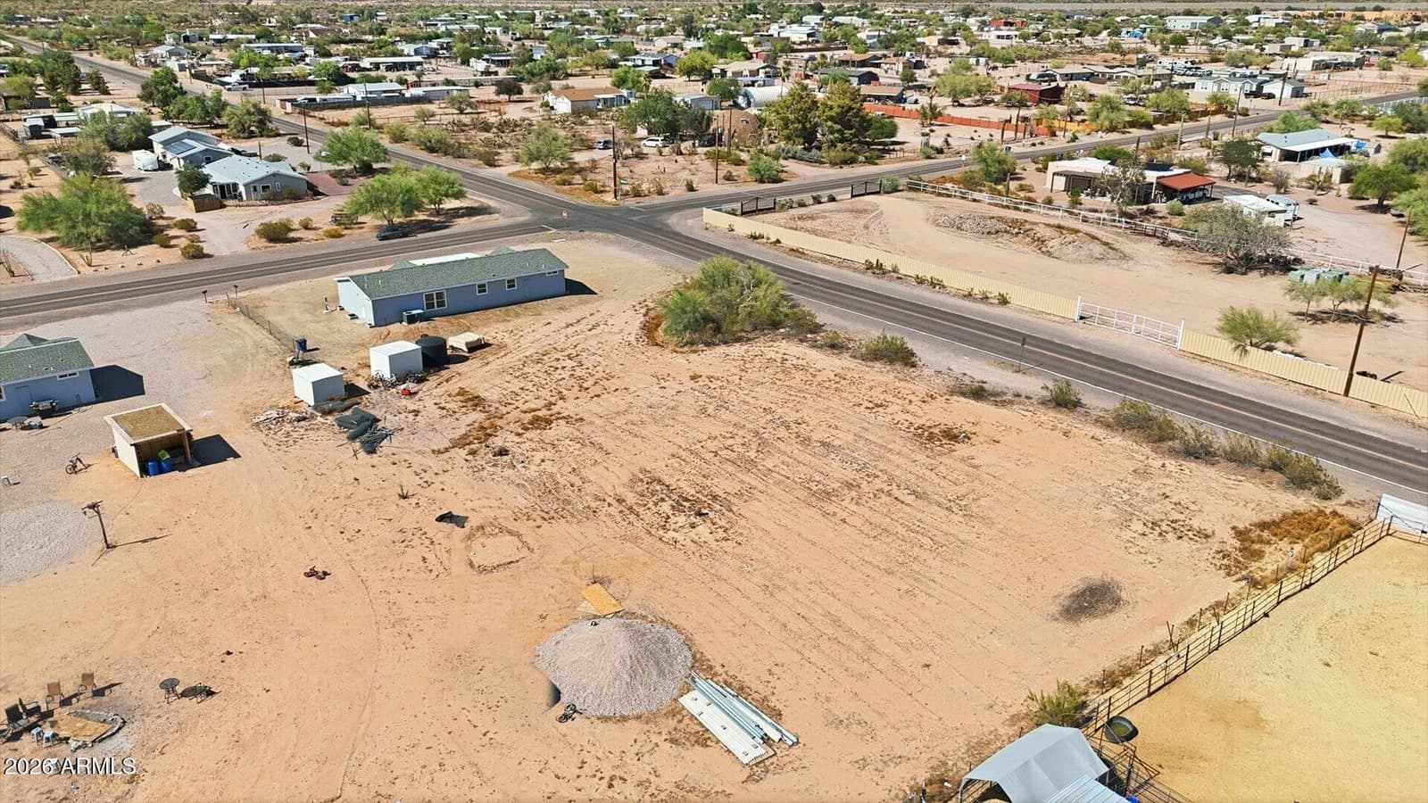 833 W Tepee Street, Apache Junction, AZ 85120 — photo 7 of 36