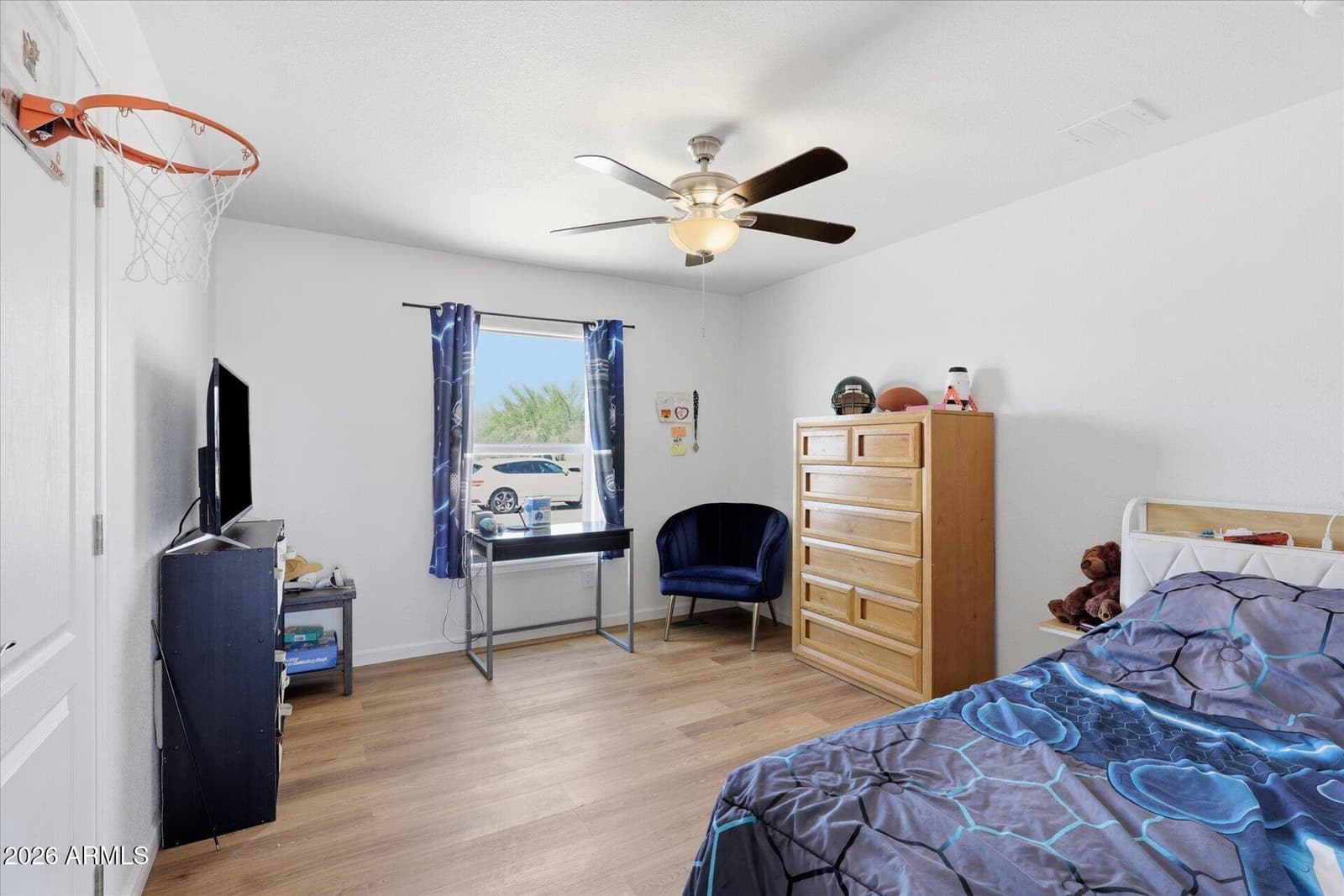 833 W Tepee Street, Apache Junction, AZ 85120 — photo 17 of 36