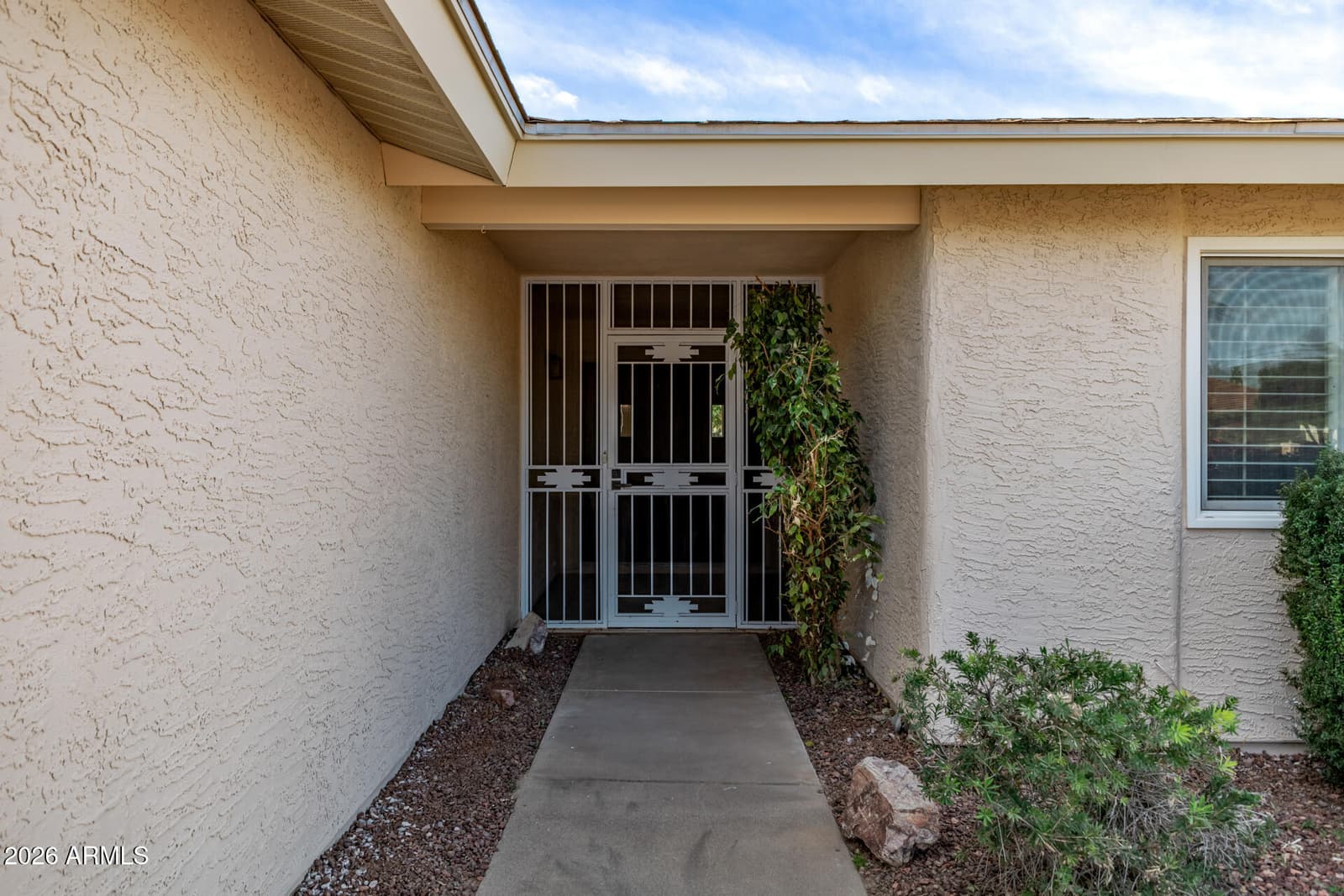 26622 S NEW TOWN Drive, Sun Lakes, AZ 85248 — photo 13 of 58