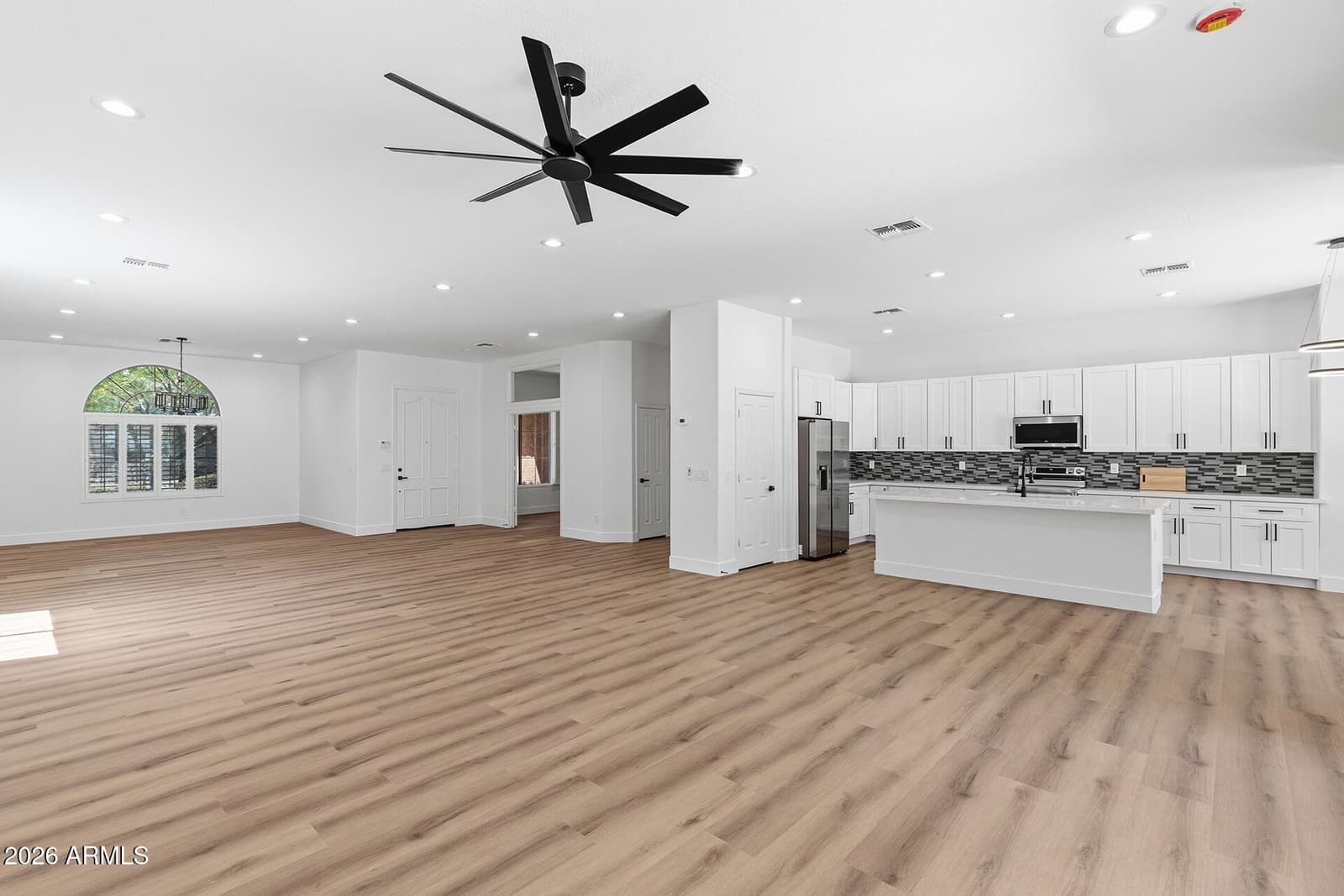 2940 W ADVENTURE Drive, Anthem, AZ 85086 — photo 18 of 64