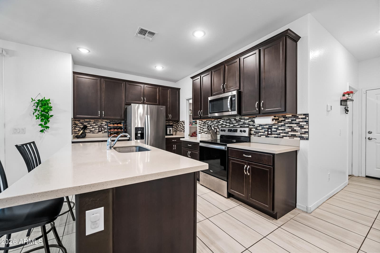 15245 W SHERMAN Street, Goodyear, AZ 85338 — photo 14 of 37