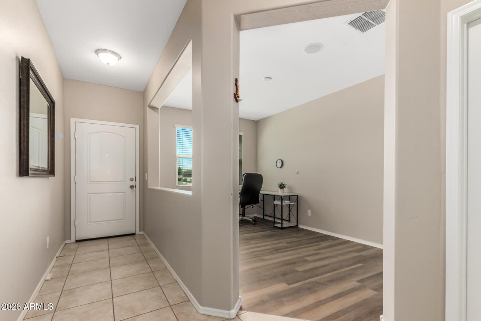 2926 W KOWALSKY Lane, Phoenix, AZ 85041 — photo 11 of 33