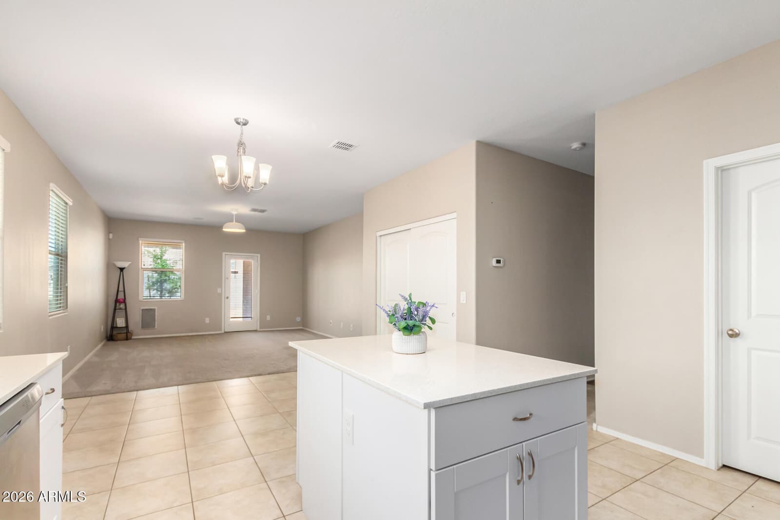 2926 W KOWALSKY Lane, Phoenix, AZ 85041 — photo 17 of 33