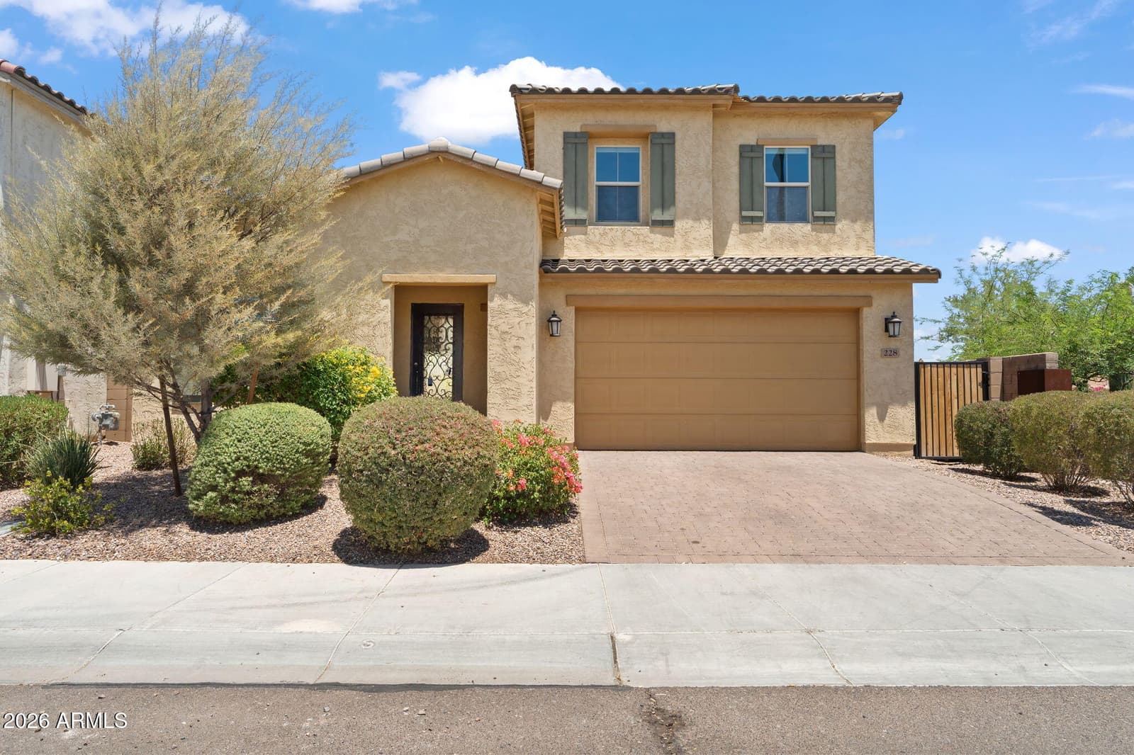 228 E BEATRYCE Street, Tempe, AZ 85288 — photo 2 of 34