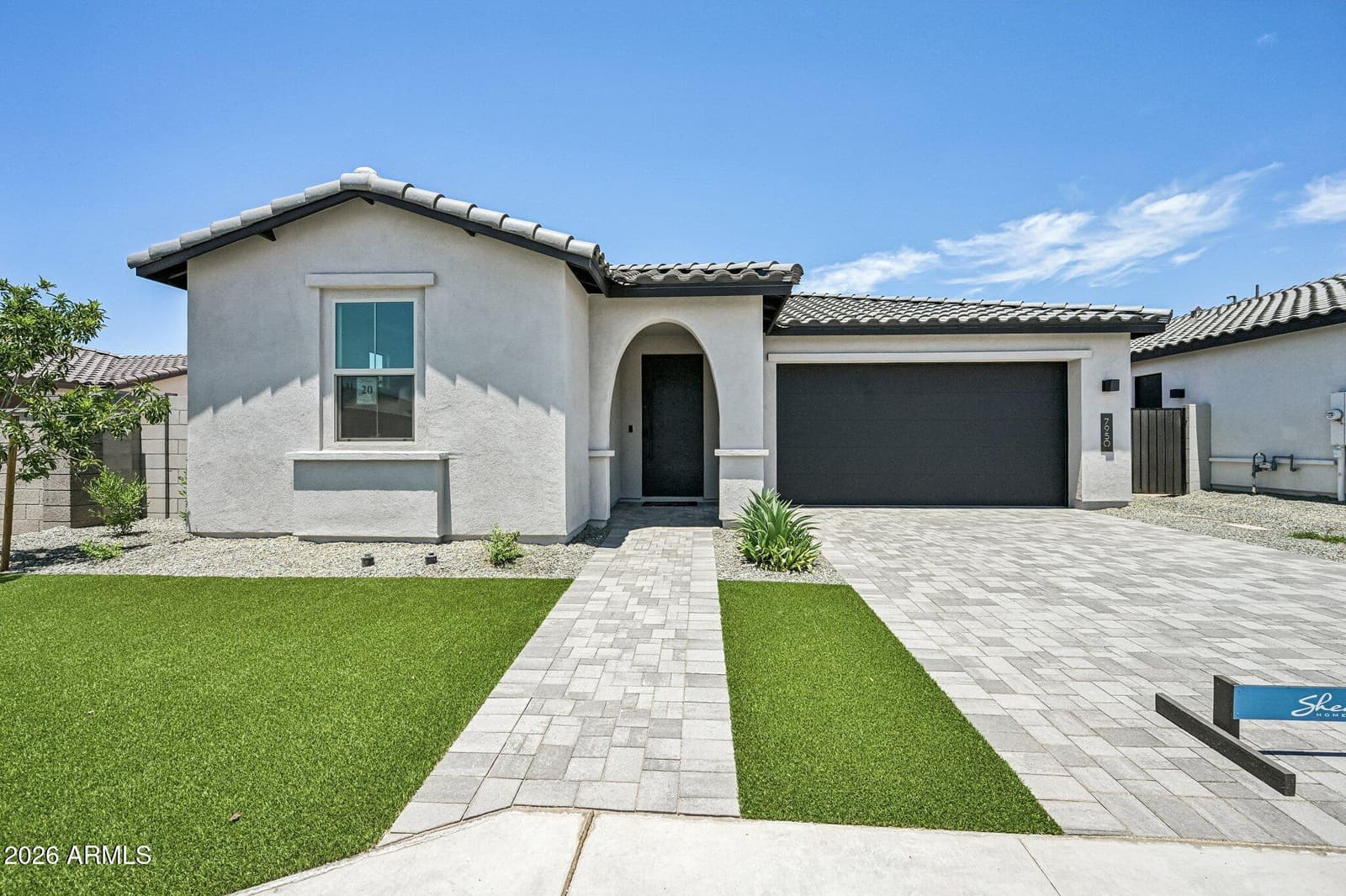 7950 W LOMA Lane, Peoria, AZ 85345 — photo 1 of 47