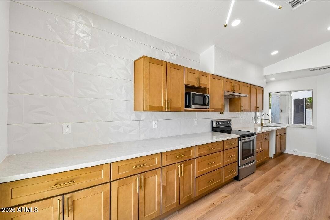 3804 N GALLATIN Street, Mesa, AZ 85215 — photo 6 of 24
