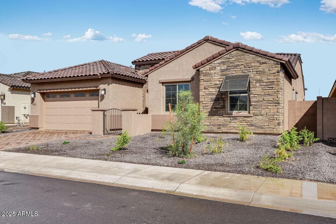 17836 W PASADENA Avenue, Litchfield Park, AZ 85340 — photo 4 of 55