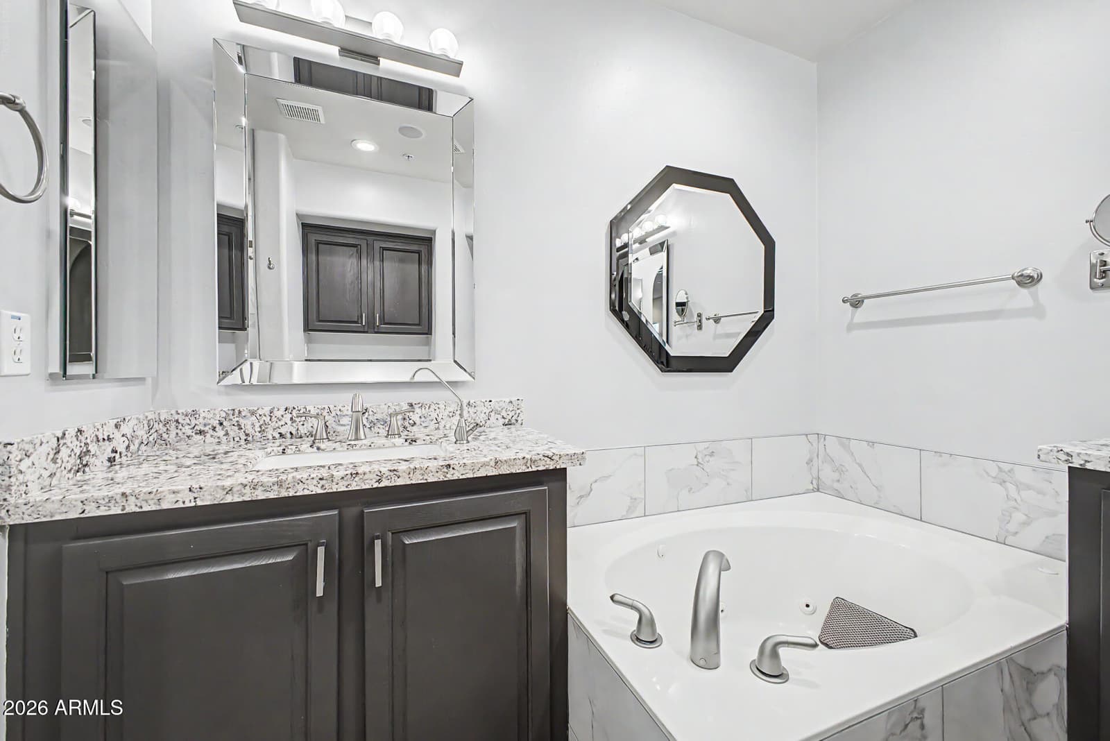 7240 E AURORA Drive, Scottsdale, AZ 85266 — photo 29 of 74