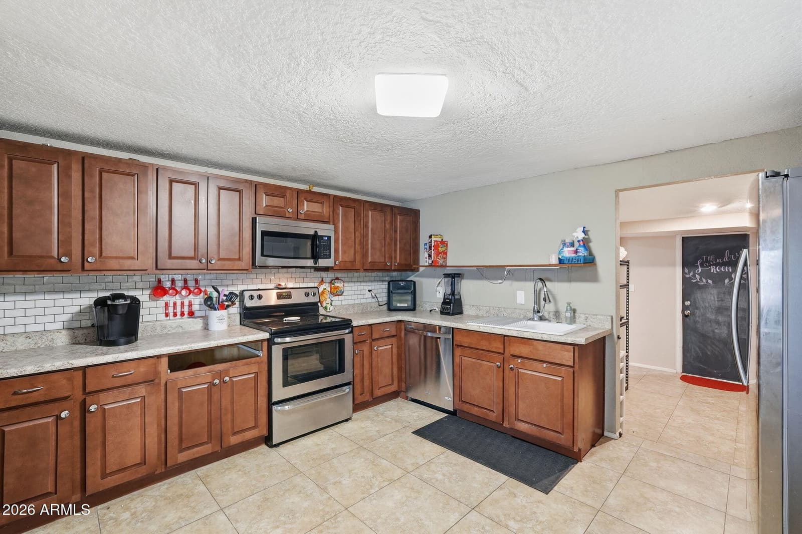 444 W HESS Avenue, Coolidge, AZ 85128 — photo 5 of 20