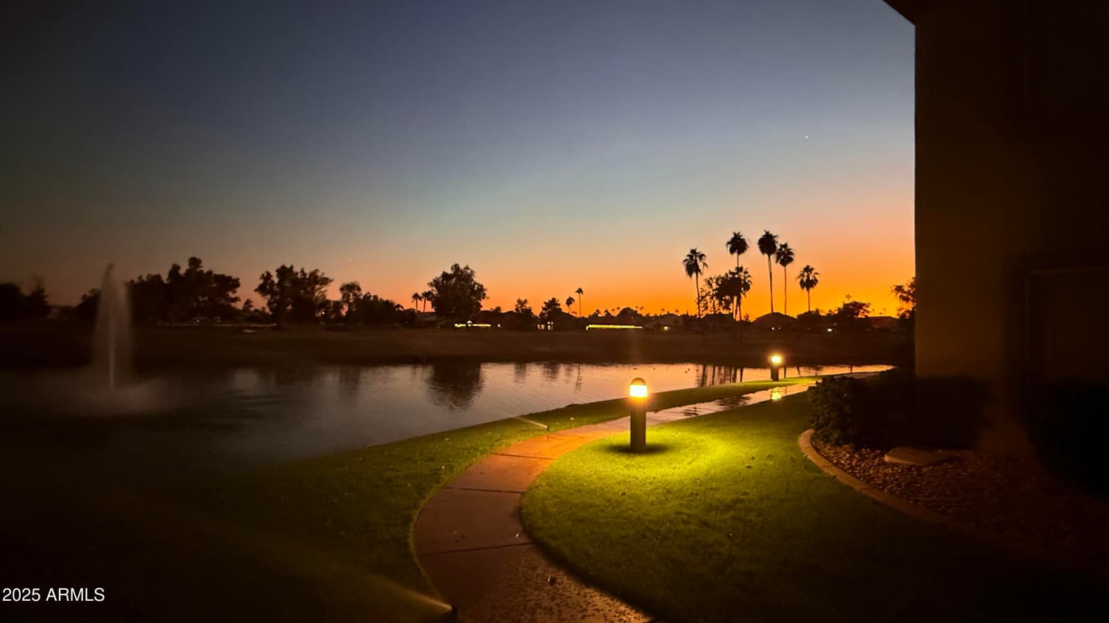 7401 W ARROWHEAD CLUBHOUSE Drive 2045, Glendale, AZ 85308 — photo 34 of 38