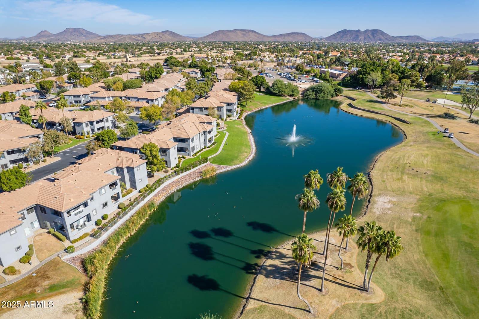 7401 W ARROWHEAD CLUBHOUSE Drive 2045, Glendale, AZ 85308 — photo 36 of 38