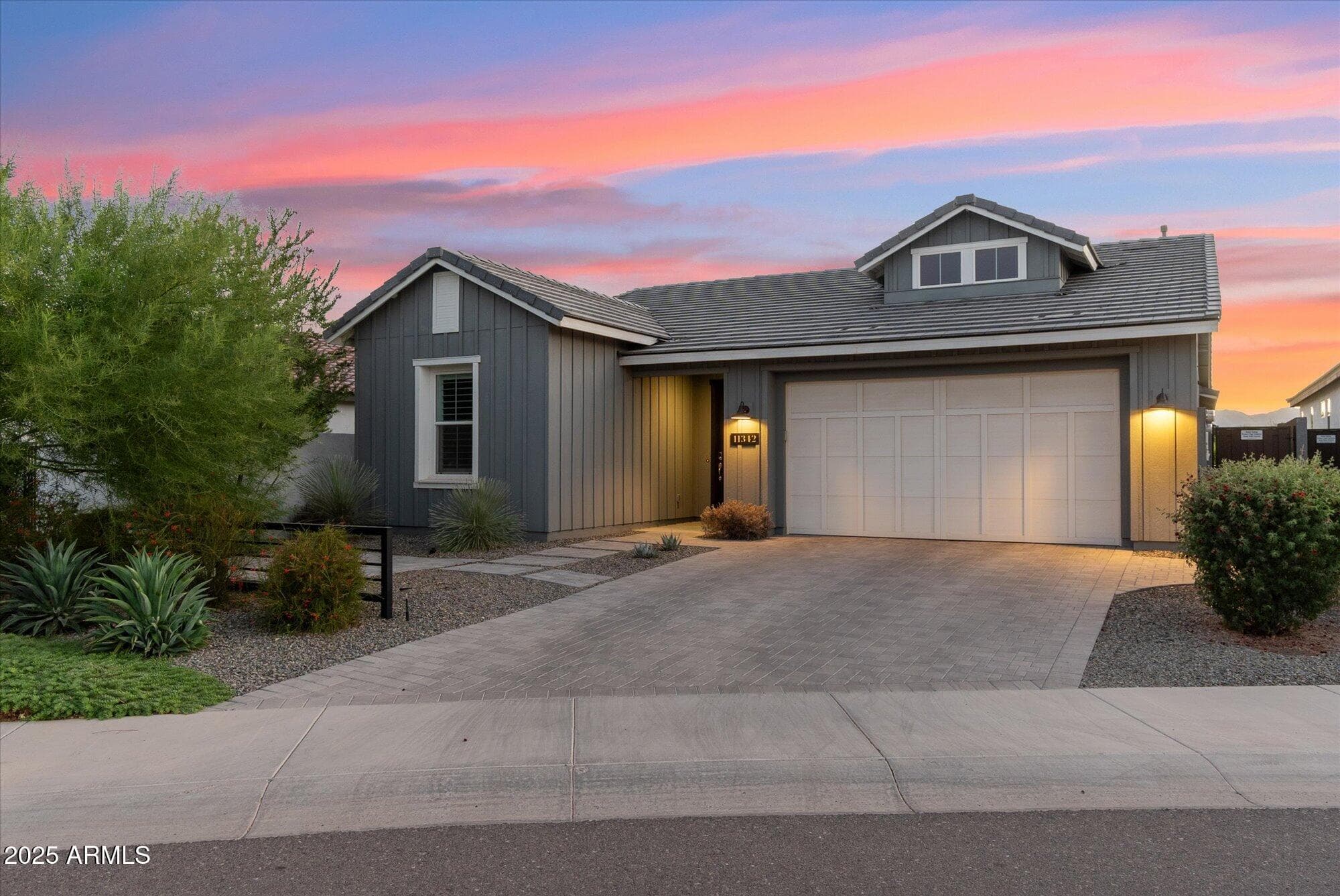 11342 N JEROME Street, Surprise, AZ 85388 — photo 3 of 81