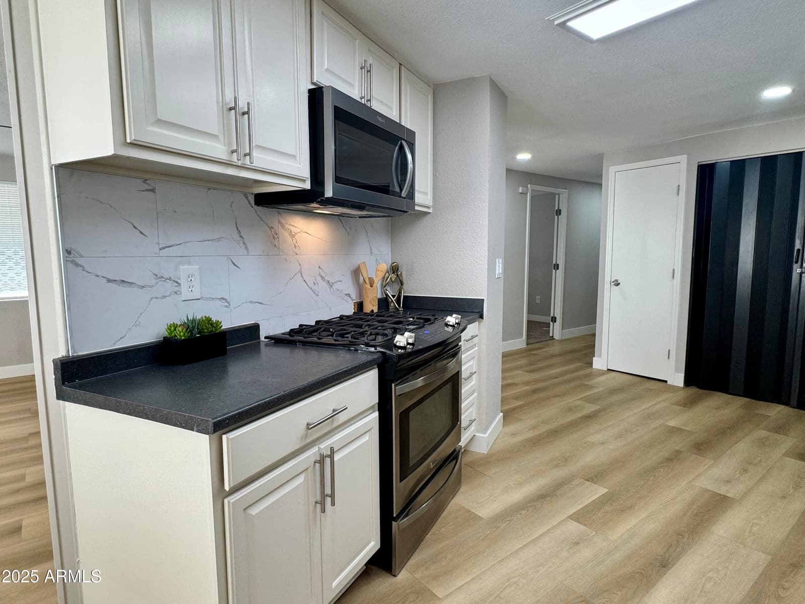 8401 N 67th Avenue 59, Glendale, AZ 85302