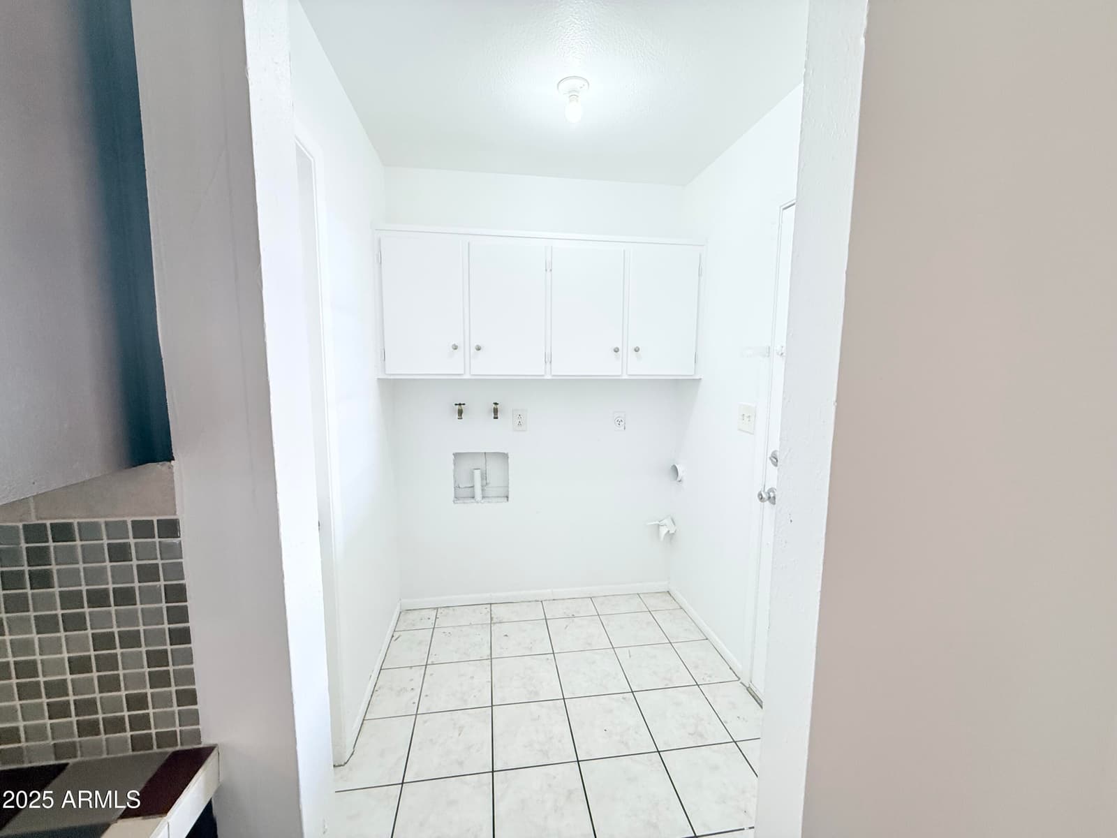 7202 N 36TH Avenue N, Phoenix, AZ 85051 — photo 5 of 31