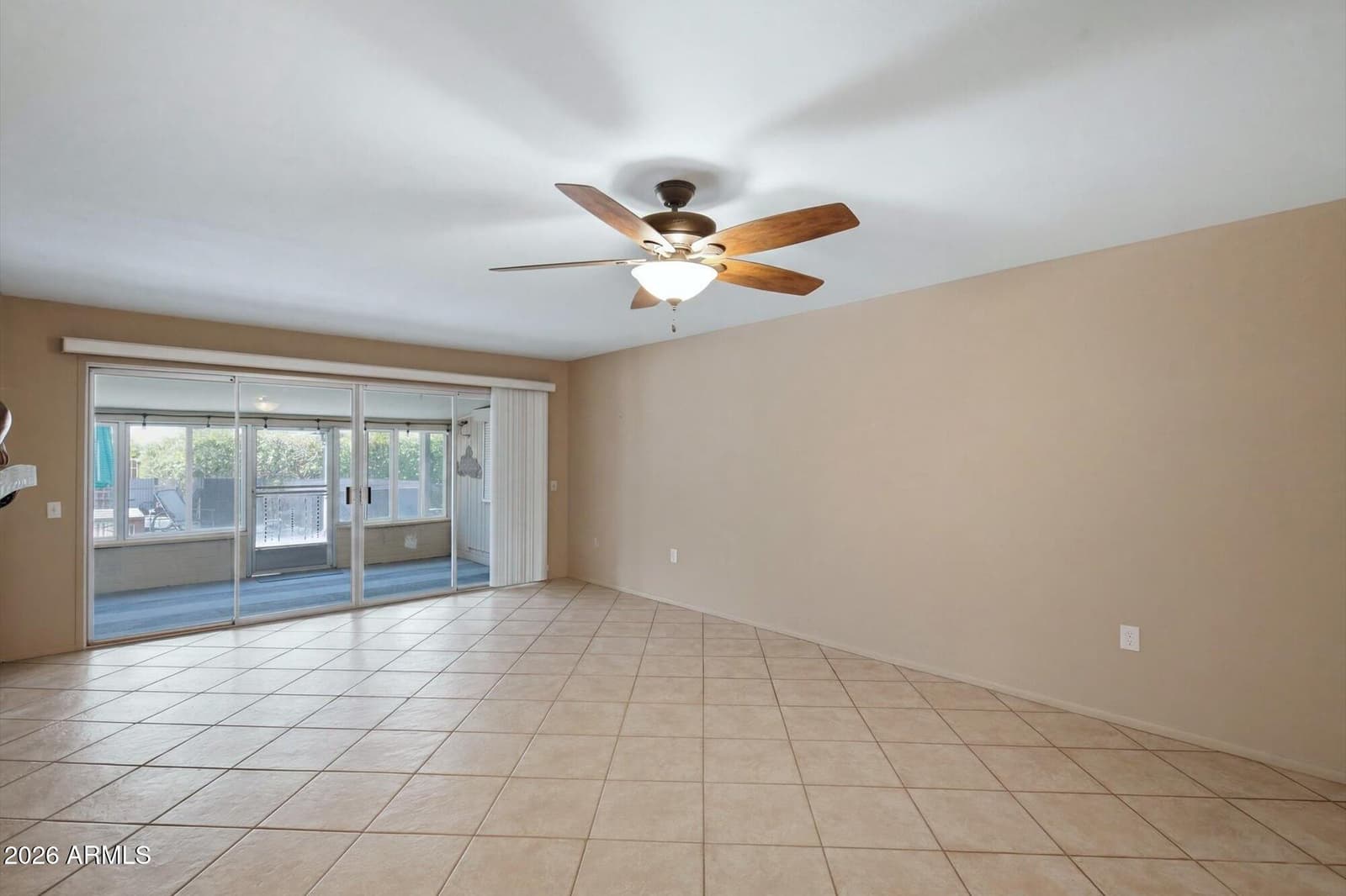 9616 W Indian Hills Drive, Sun City, AZ 85351 — photo 8 of 42