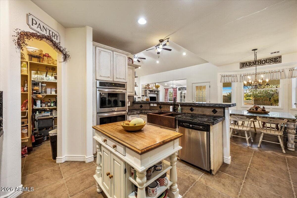 4812 W ABBEY Road, Thatcher, AZ 85552 — photo 16 of 90