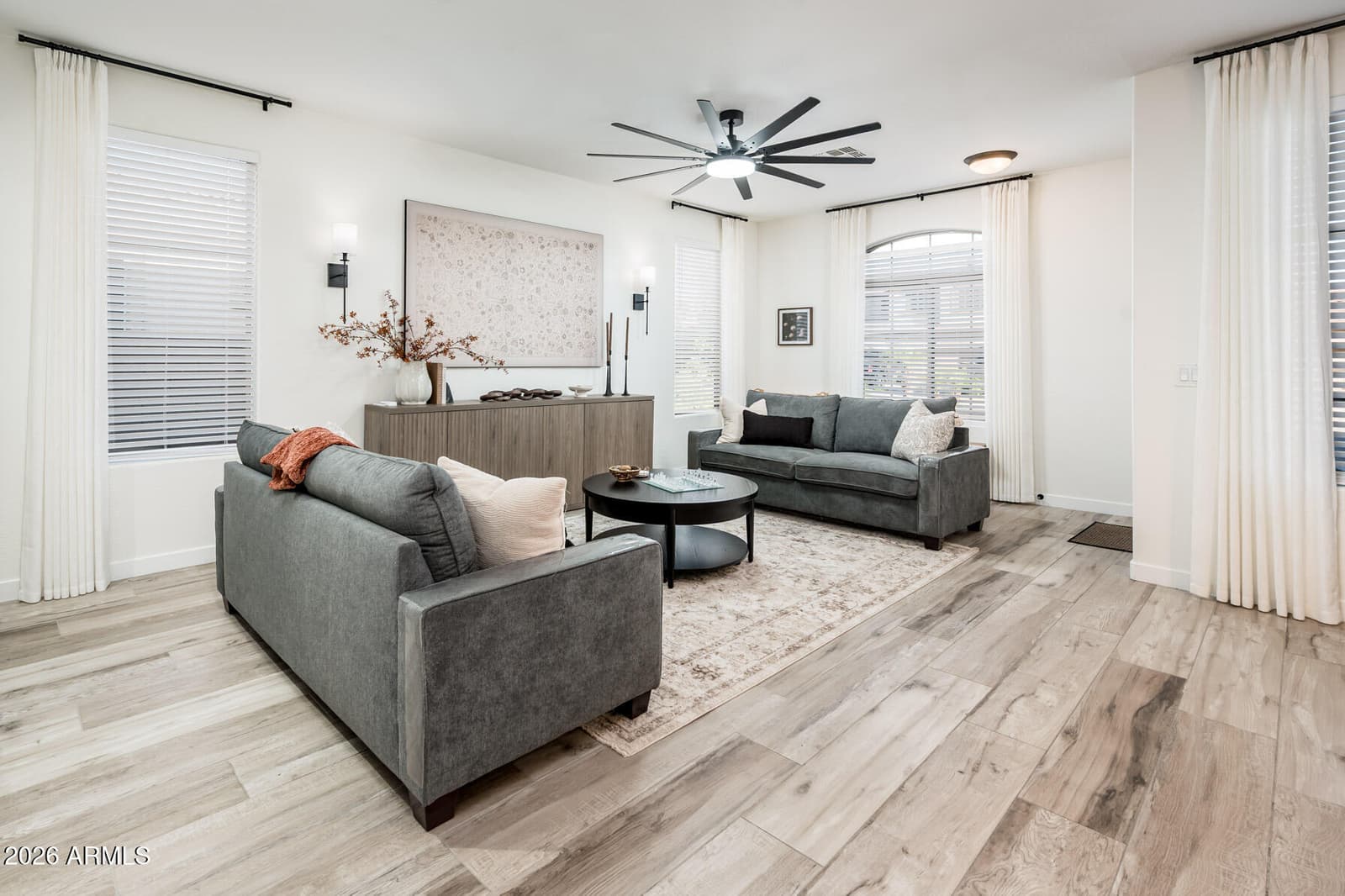 7910 W MELINDA Lane, Peoria, AZ 85382 — photo 13 of 30
