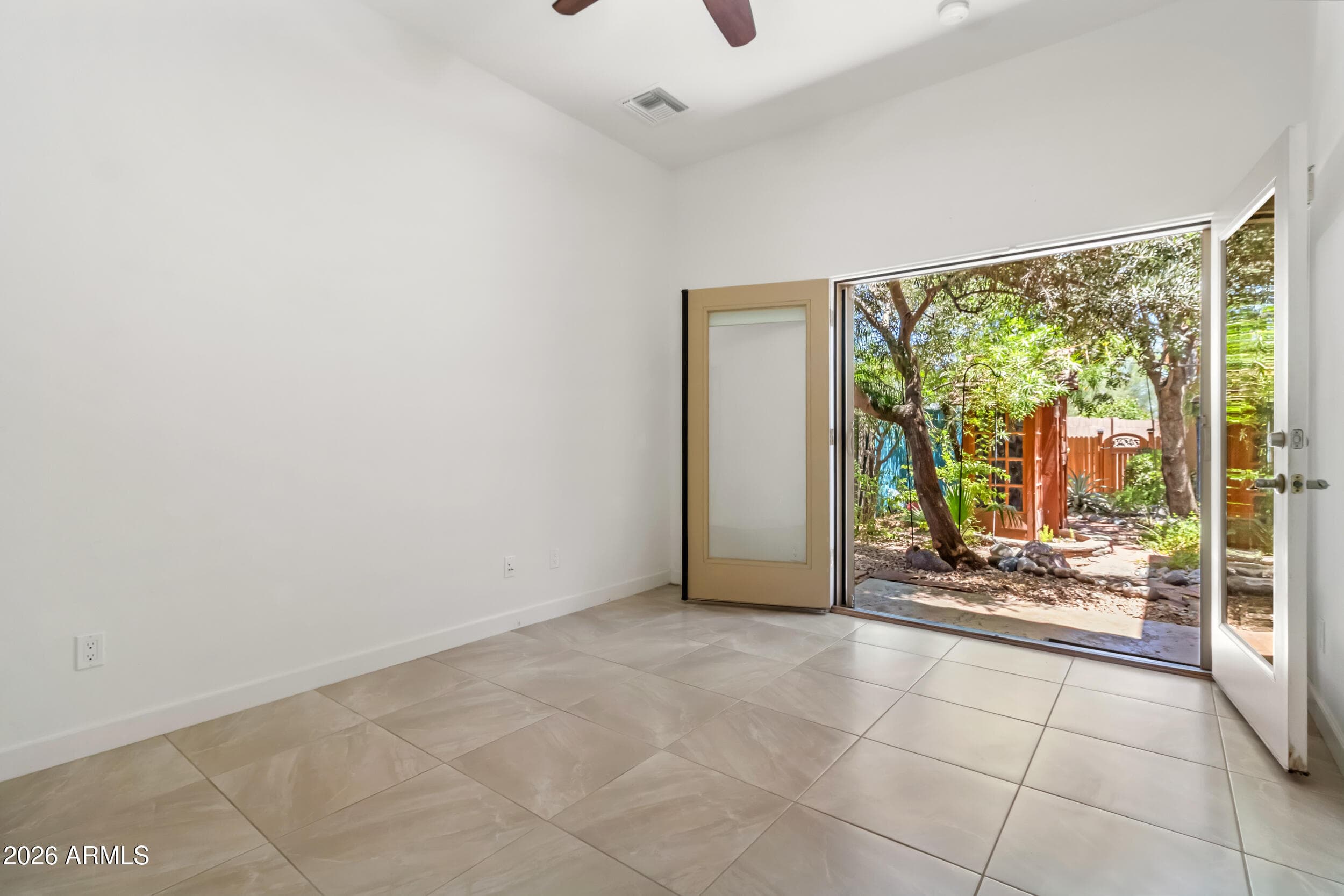 11660 W LAKEVIEW Court, Surprise, AZ 85378 — photo 38 of 42