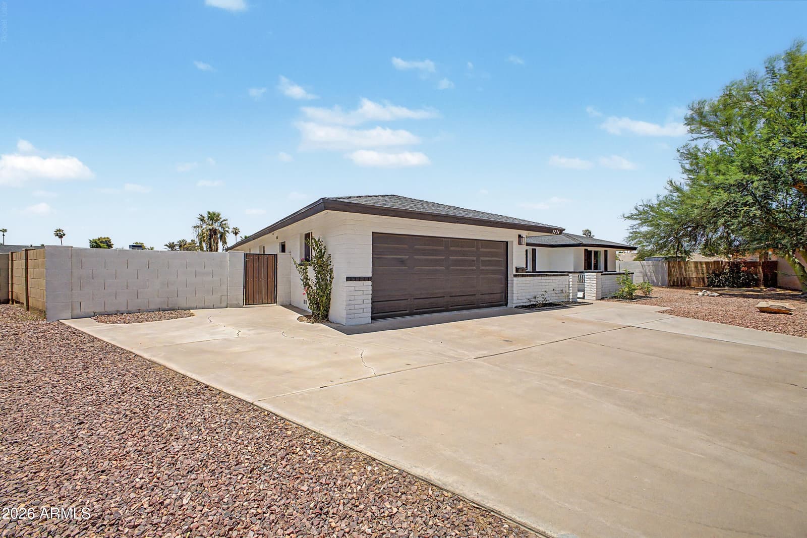 3234 S ALLRED Drive, Tempe, AZ 85282 — photo 31 of 43