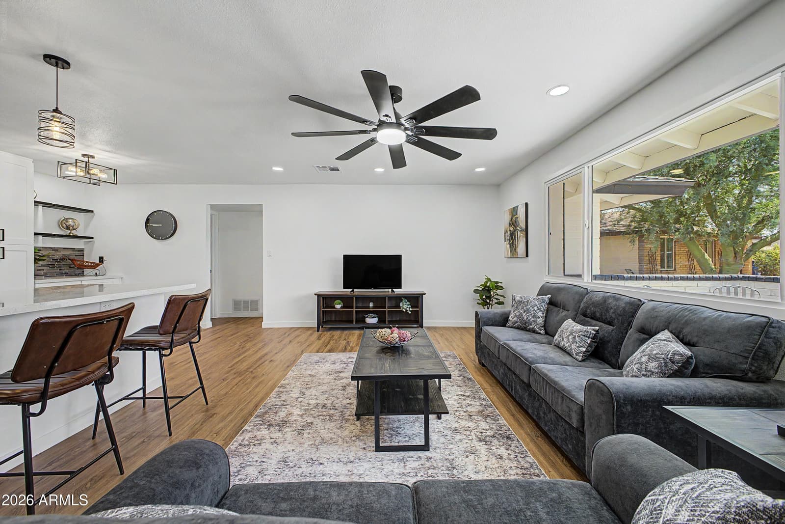3234 S ALLRED Drive, Tempe, AZ 85282 — photo 8 of 43