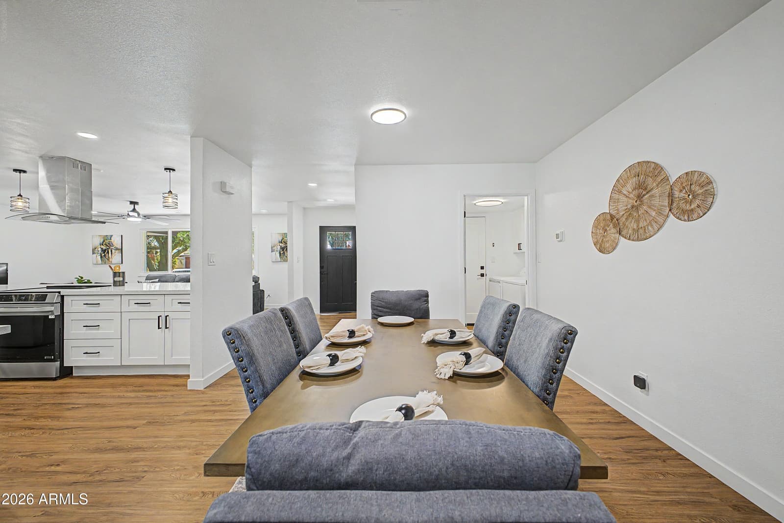 3234 S ALLRED Drive, Tempe, AZ 85282 — photo 13 of 43