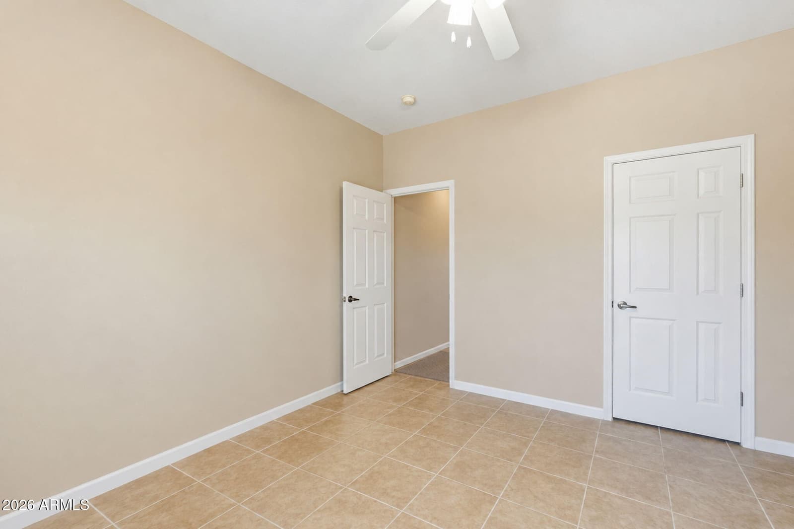 14236 S AVALON Road, Arizona City, AZ 85123 — photo 13 of 28