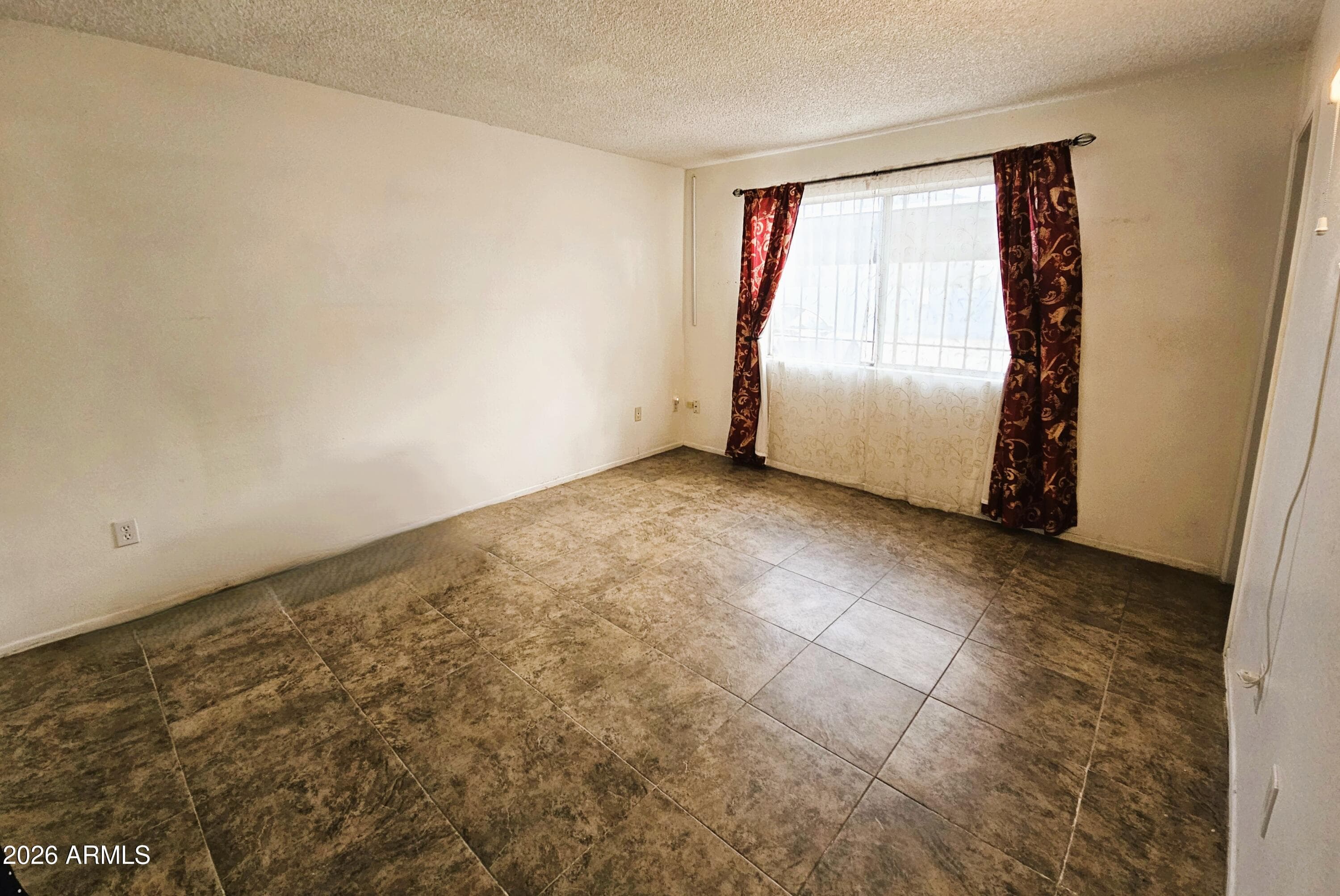 6602 N 46TH Avenue, Glendale, AZ 85301 — photo 15 of 30