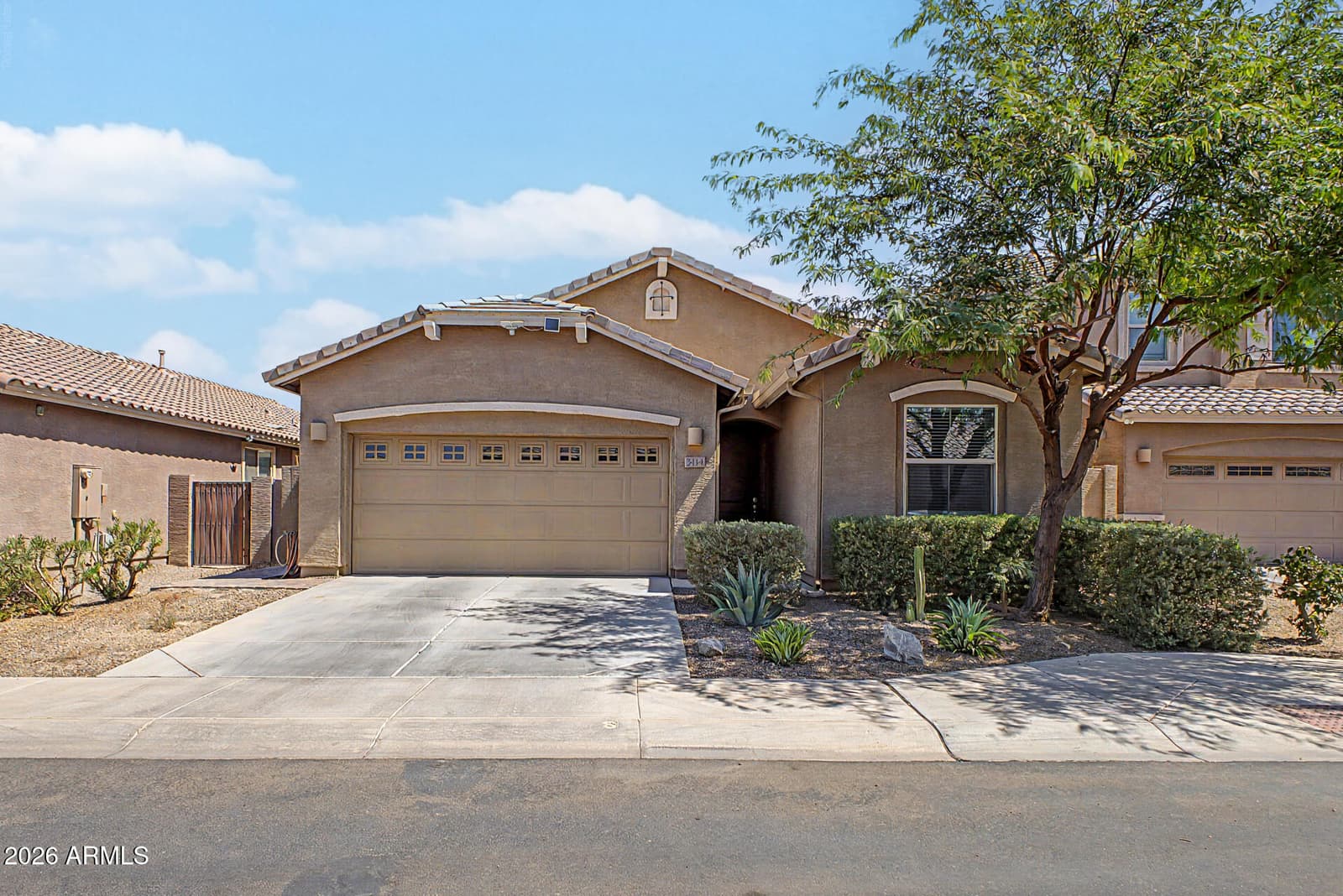 3414 W T RYAN Lane, Phoenix, AZ 85041 — photo 3 of 42