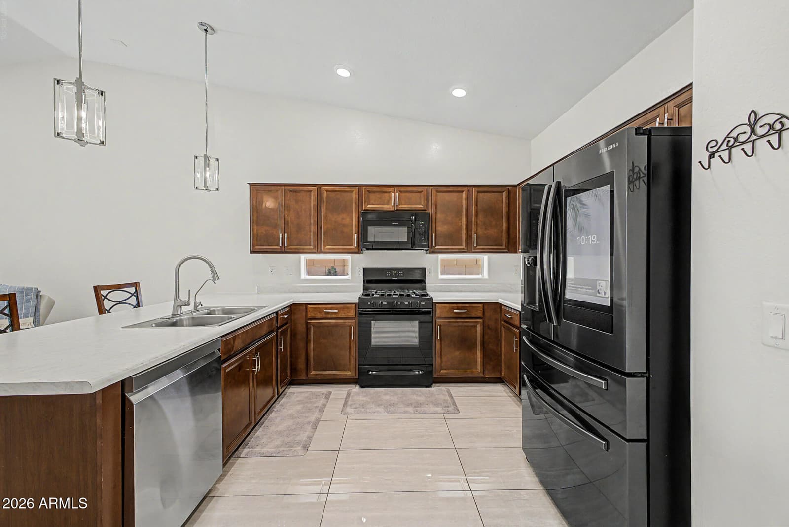 3414 W T RYAN Lane, Phoenix, AZ 85041 — photo 12 of 42