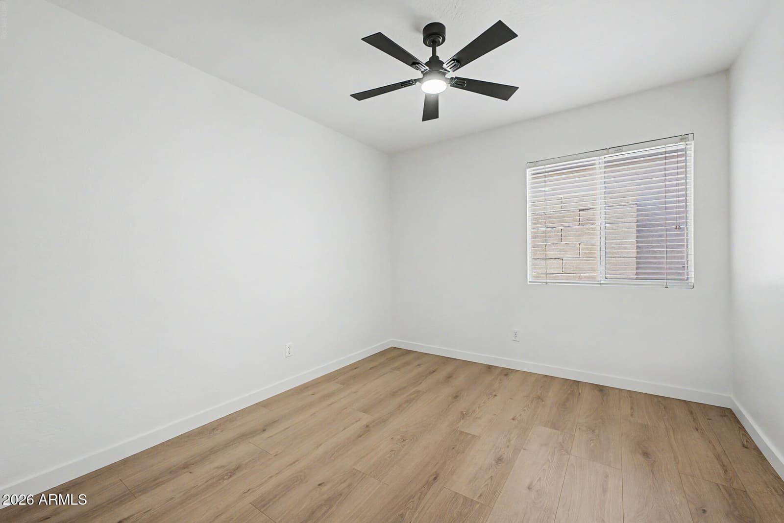 18618 N 21ST Street, Phoenix, AZ 85024 — photo 25 of 32