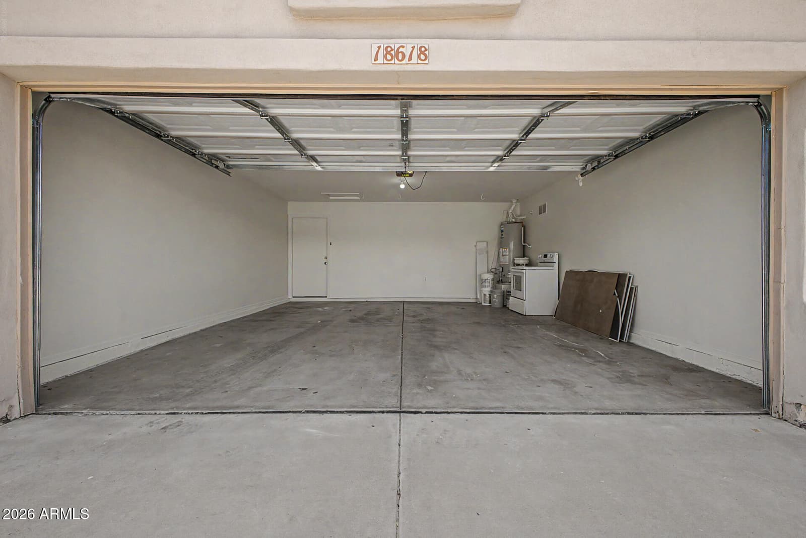18618 N 21ST Street, Phoenix, AZ 85024 — photo 28 of 32