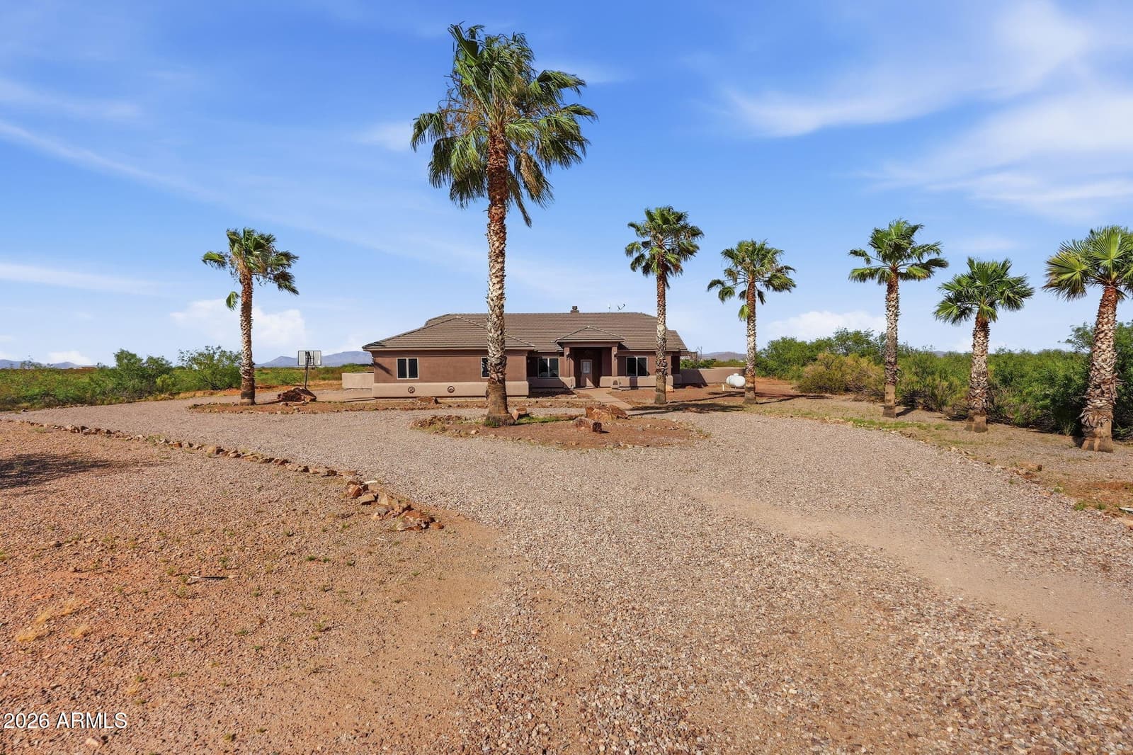 914 E Savino Court, Huachuca City, AZ 85616 — photo 3 of 34