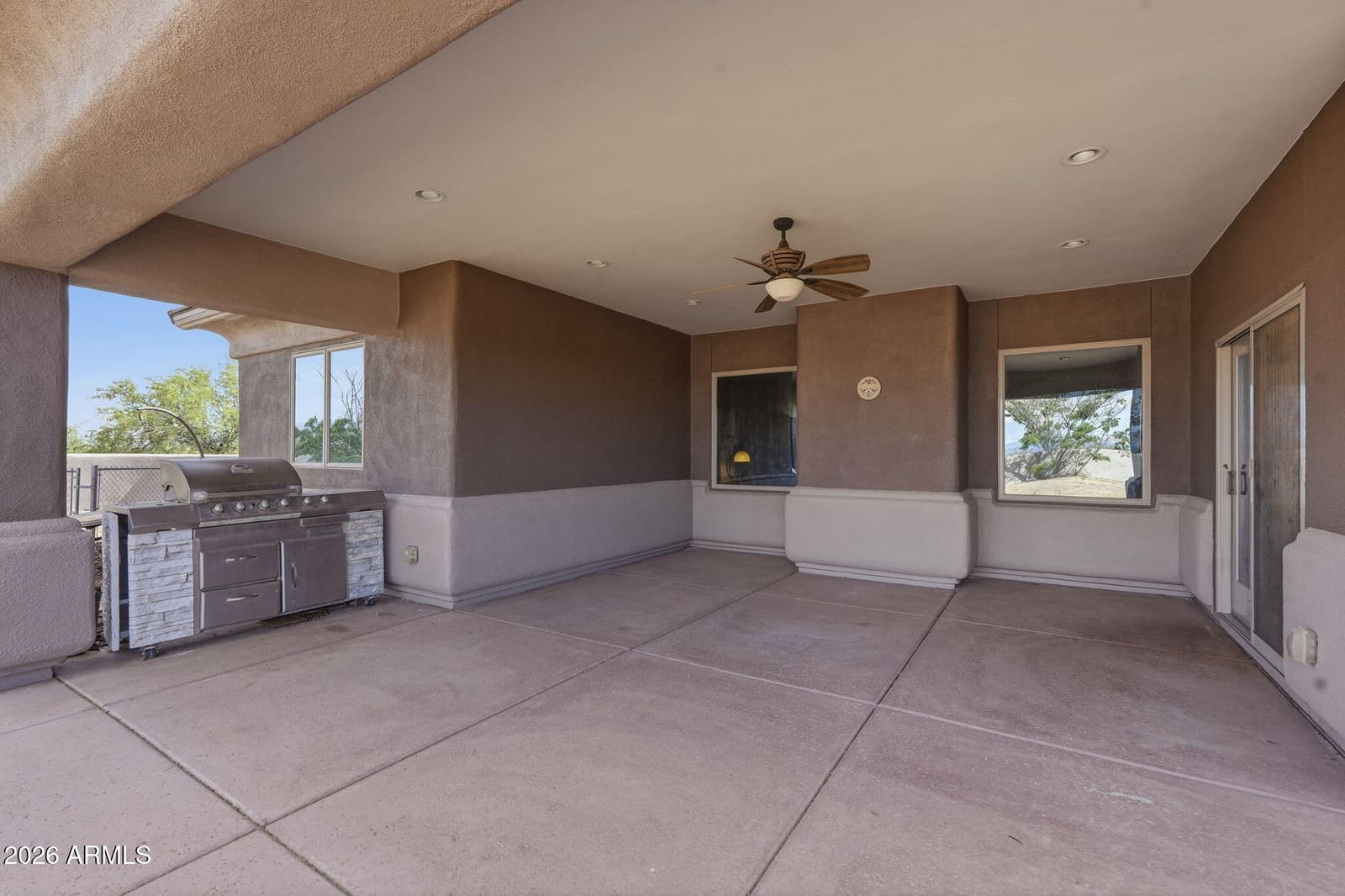 914 E Savino Court, Huachuca City, AZ 85616 — photo 33 of 34