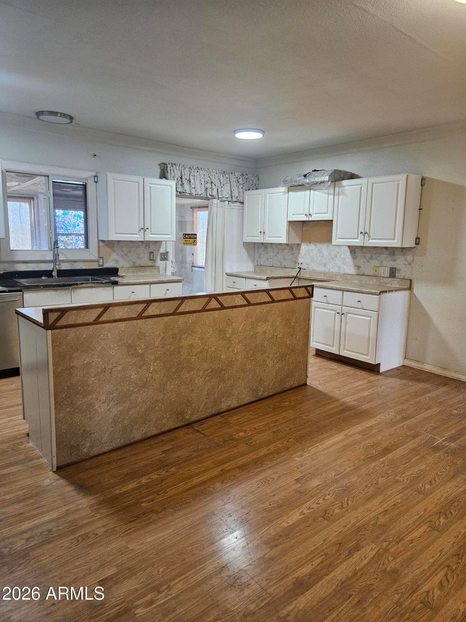 111 E GILA Drive, Douglas, AZ 85607 — photo 13 of 57