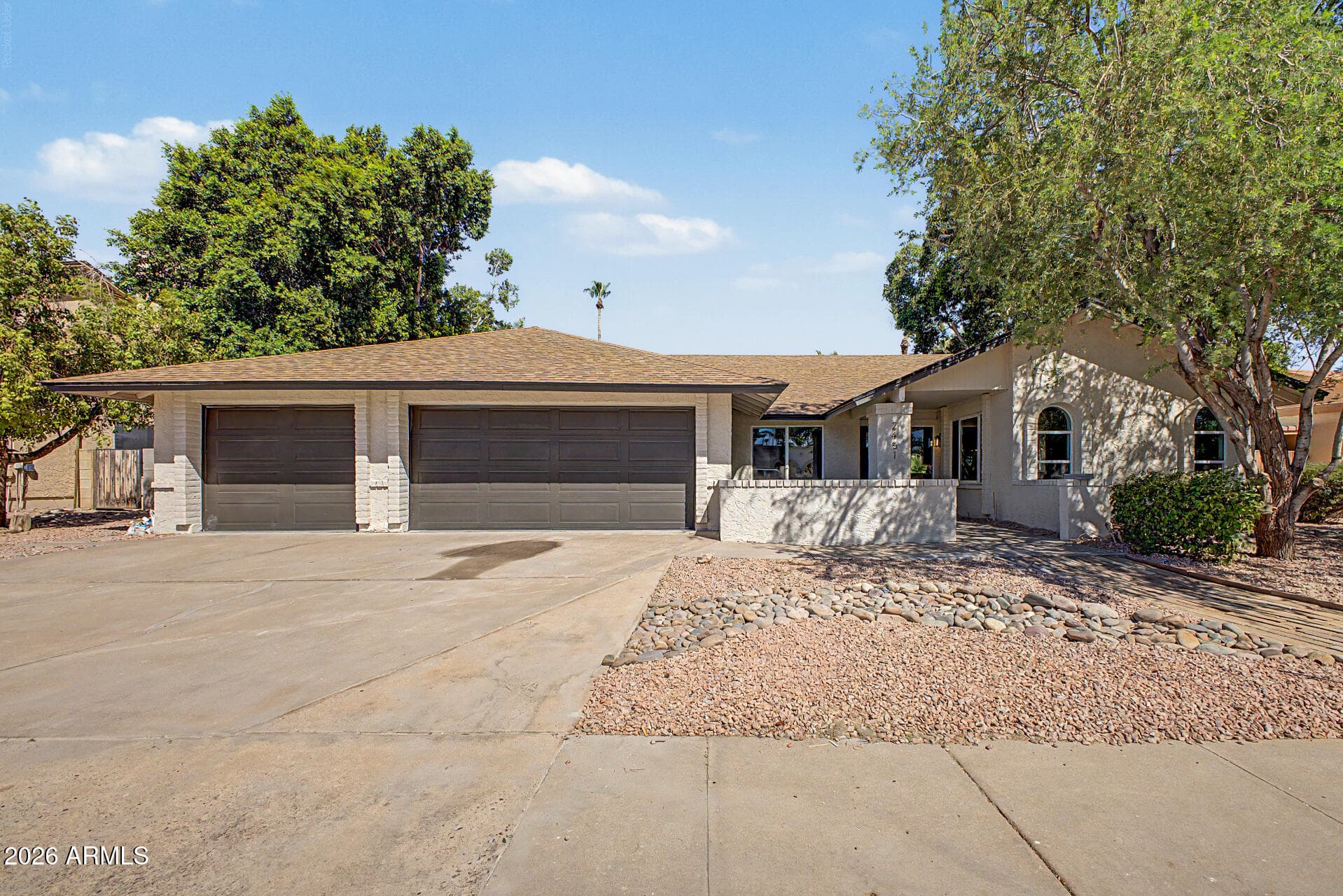 2451 S GAUCHO, Mesa, AZ 85202 — photo 1 of 39