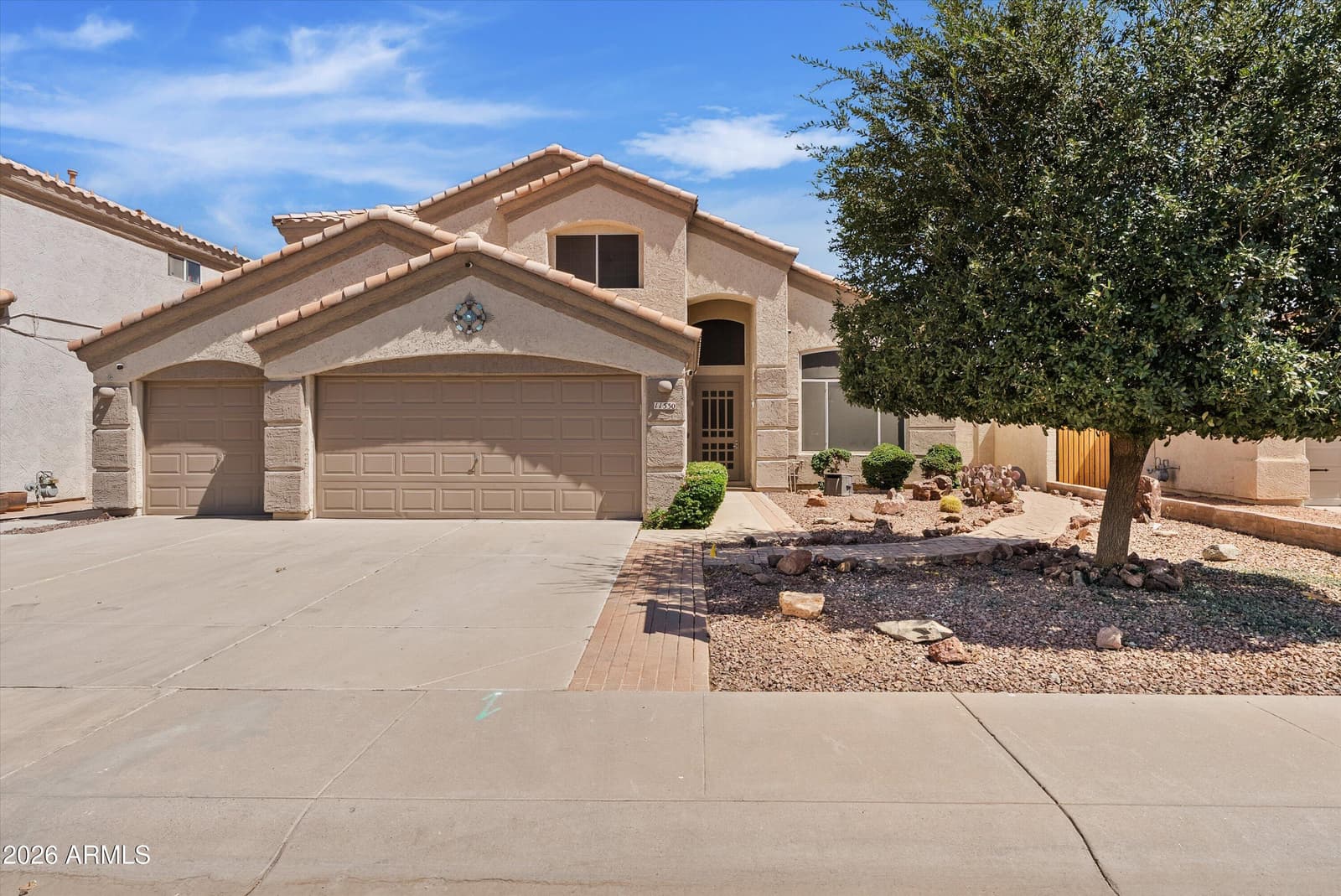 11530 W PALM BROOK Drive, Avondale, AZ 85392 — photo 1 of 37