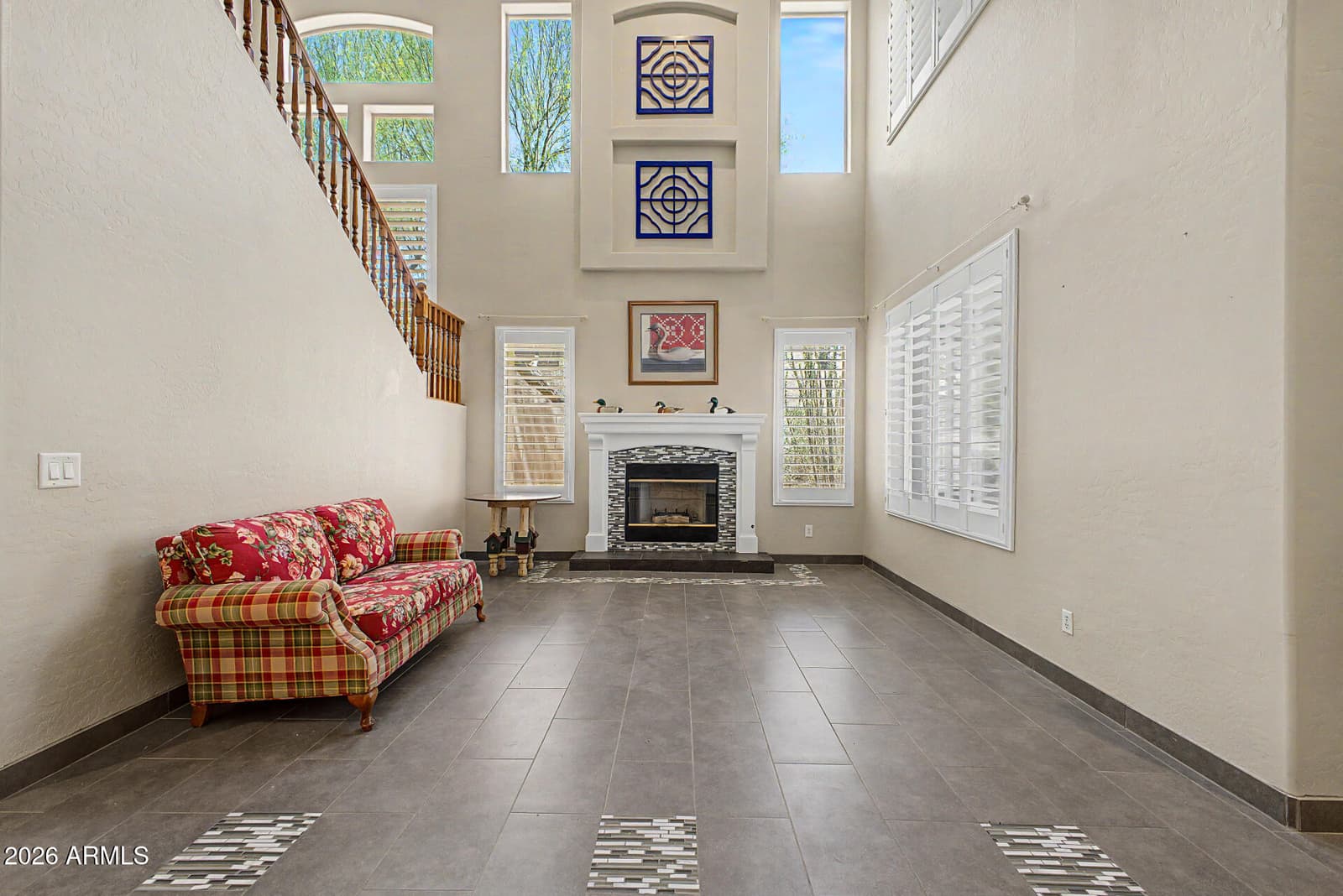 1412 N VINCENT Circle, Mesa, AZ 85207 — photo 4 of 80