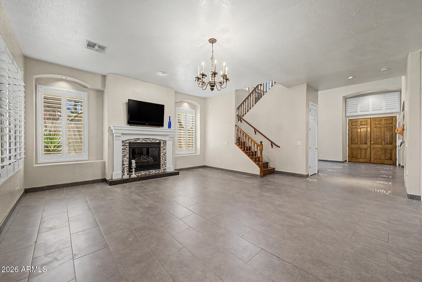 1412 N VINCENT Circle, Mesa, AZ 85207 — photo 11 of 80