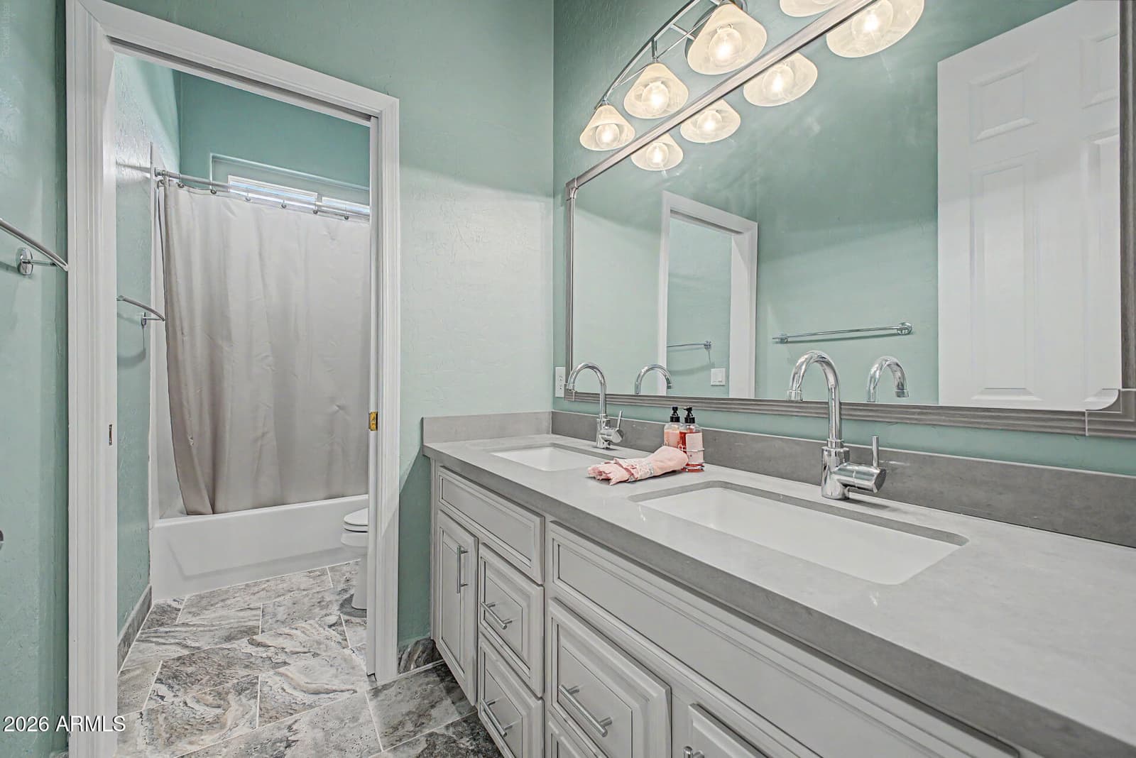 1412 N VINCENT Circle, Mesa, AZ 85207 — photo 28 of 80