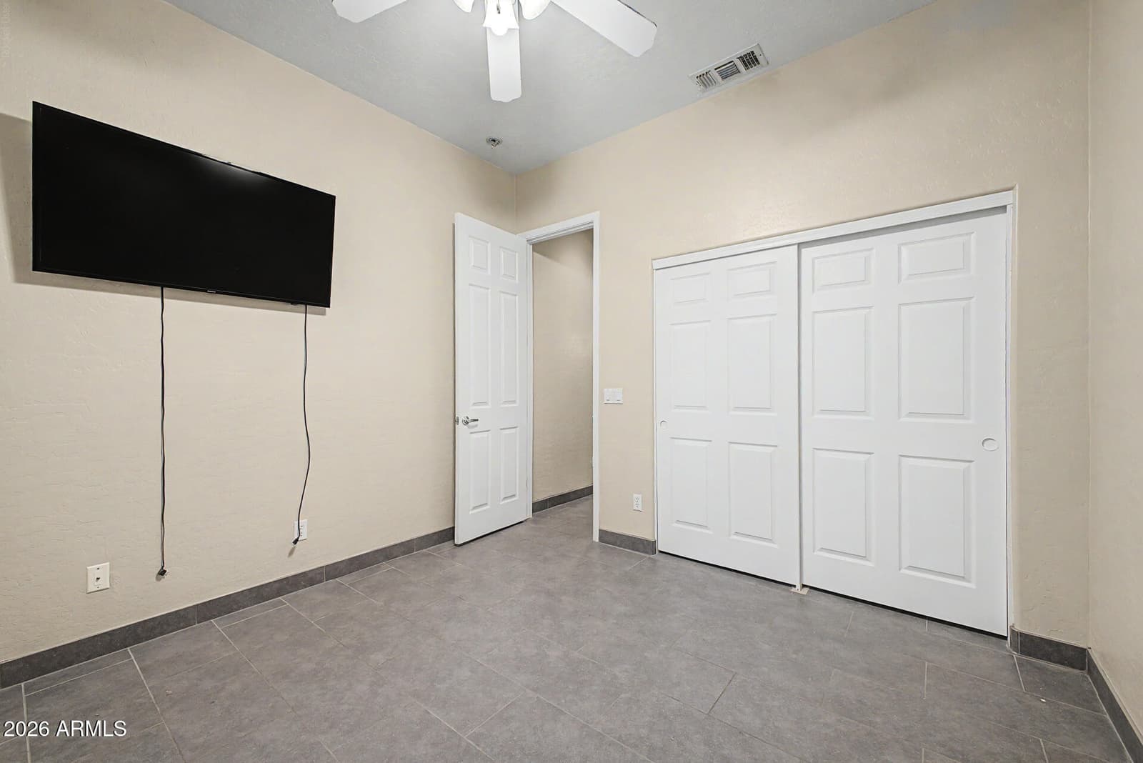 1412 N VINCENT Circle, Mesa, AZ 85207 — photo 31 of 80