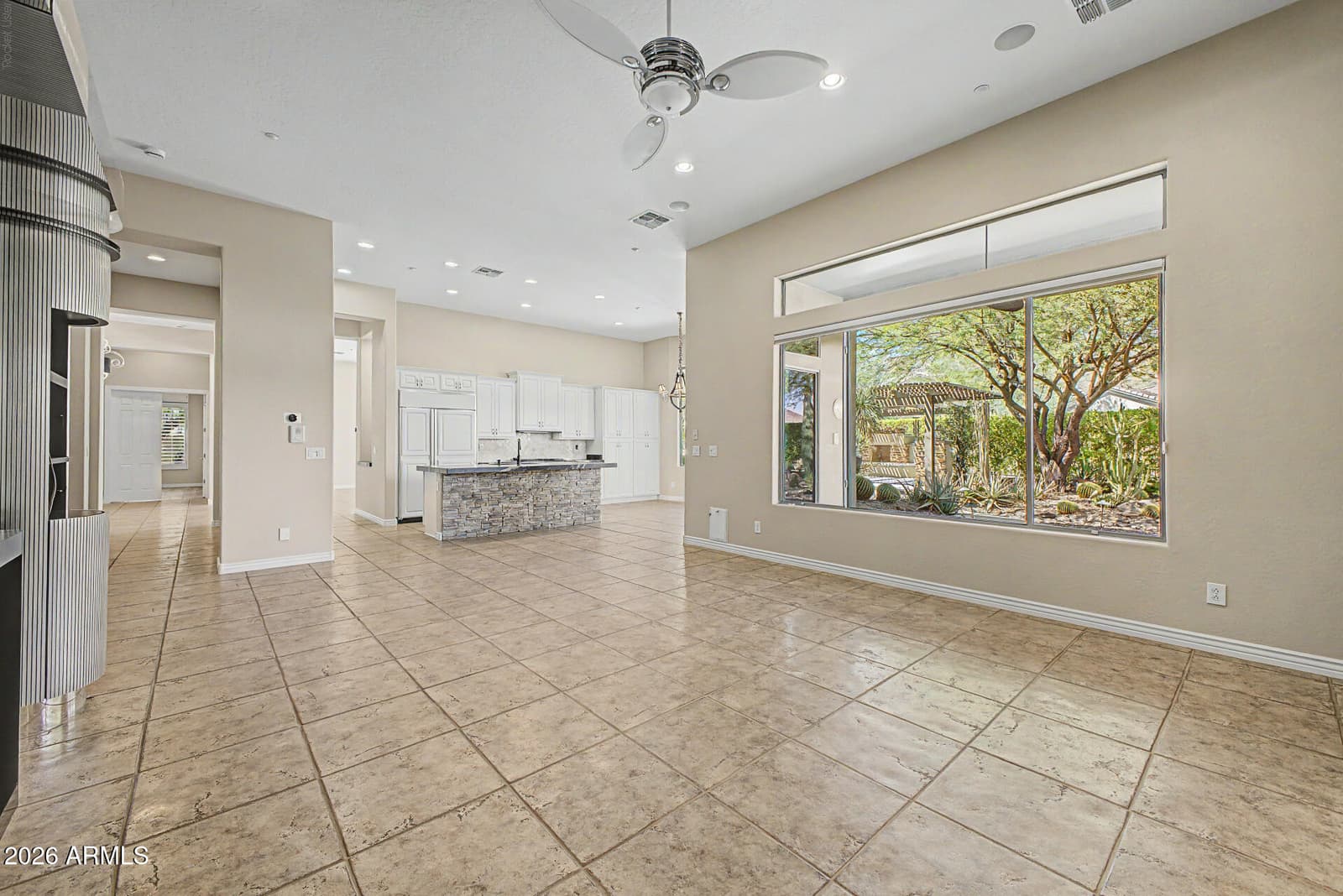 1807 W CAMARGO Court, Anthem, AZ 85086 — photo 10 of 37