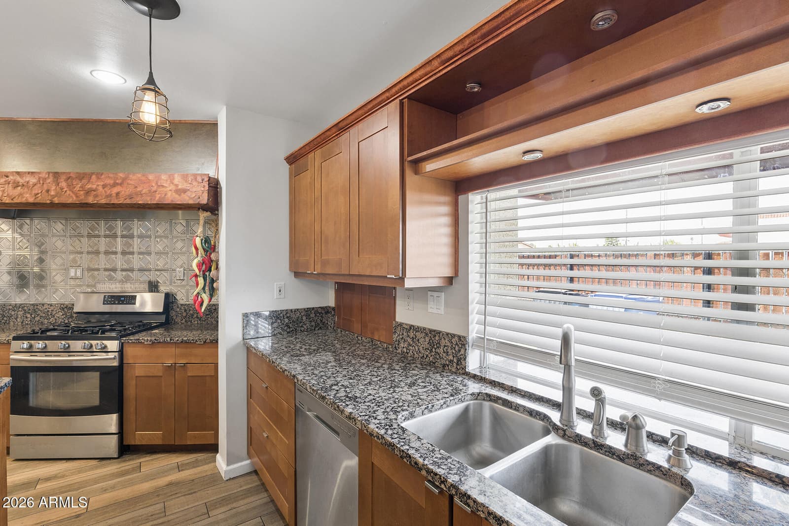 2348 N 28TH Place, Phoenix, AZ 85008 — photo 4 of 26