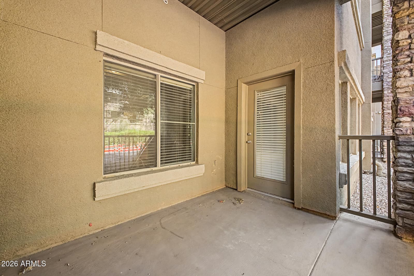 5450 E DEER VALLEY Drive 1006, Phoenix, AZ 85054 — photo 23 of 33