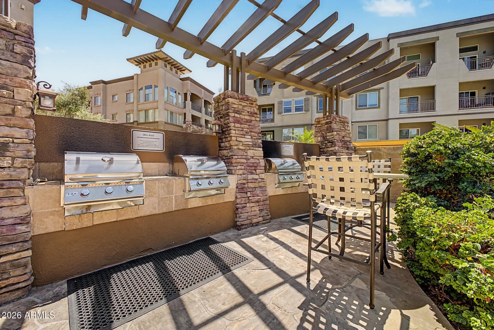 5450 E DEER VALLEY Drive 1006, Phoenix, AZ 85054 — photo 29 of 33