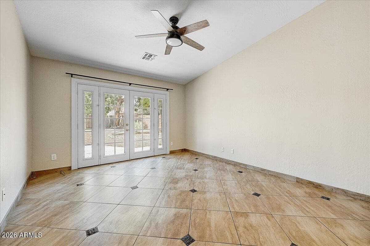432 W SILVER CREEK Court, Gilbert, AZ 85233 — photo 14 of 25