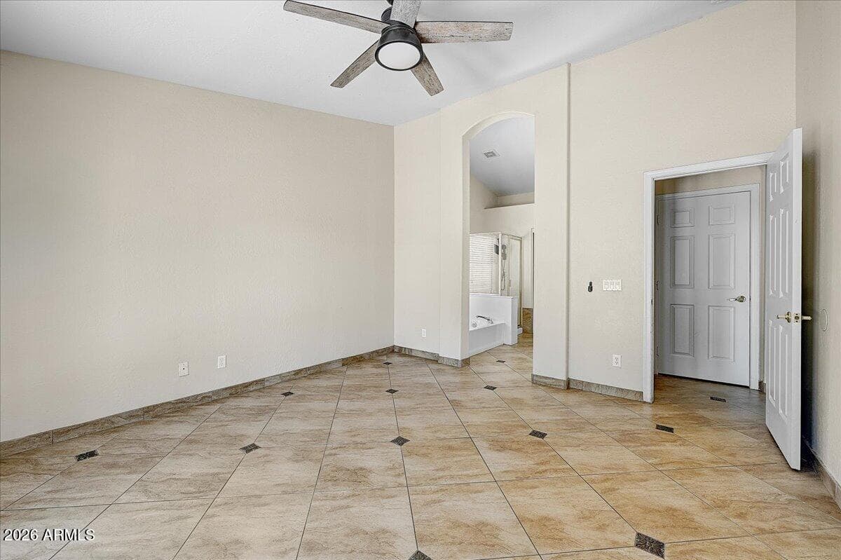 432 W SILVER CREEK Court, Gilbert, AZ 85233 — photo 15 of 25