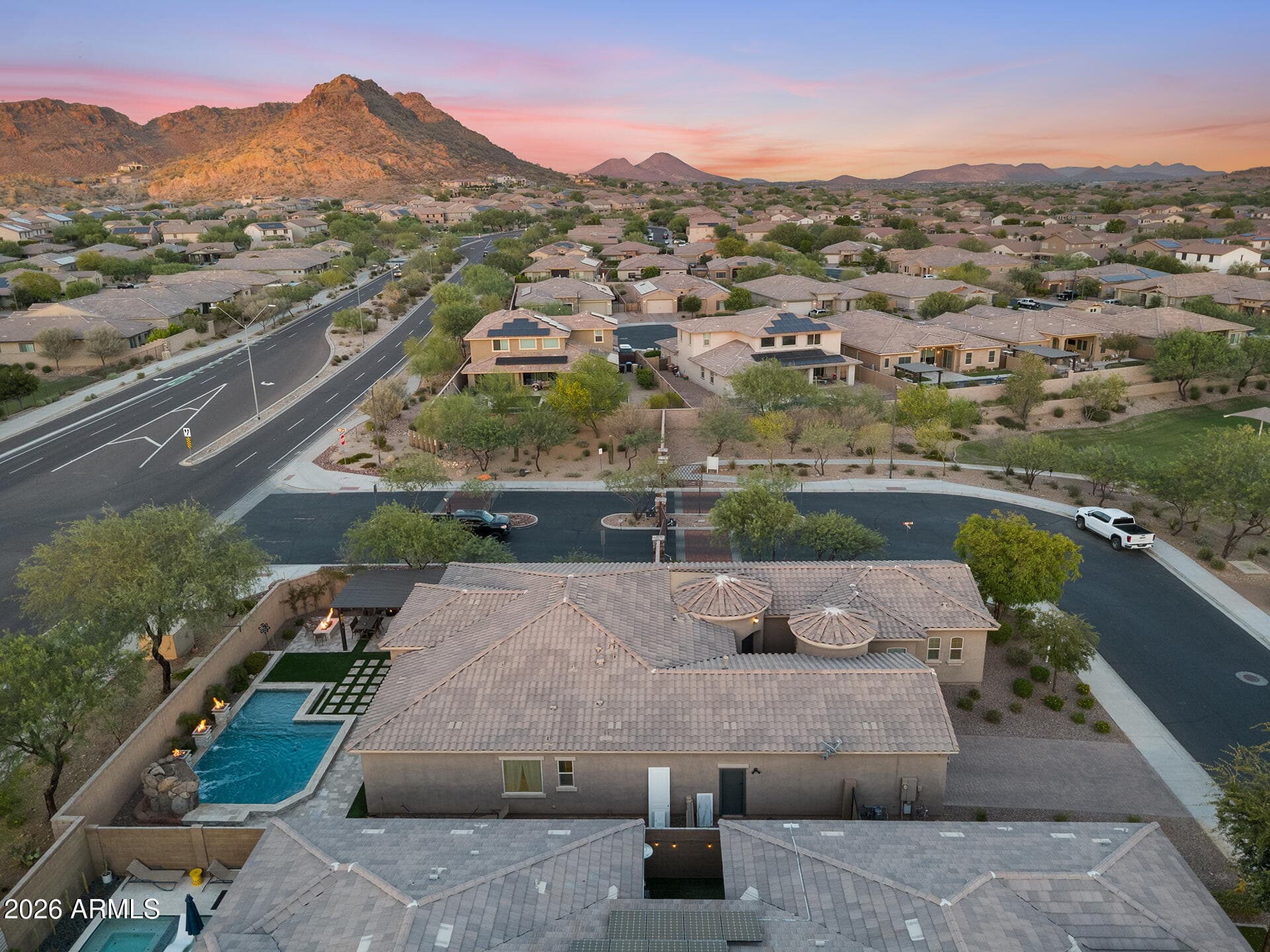 9310 W YELLOW BIRD Lane, Peoria, AZ 85383 — photo 57 of 61