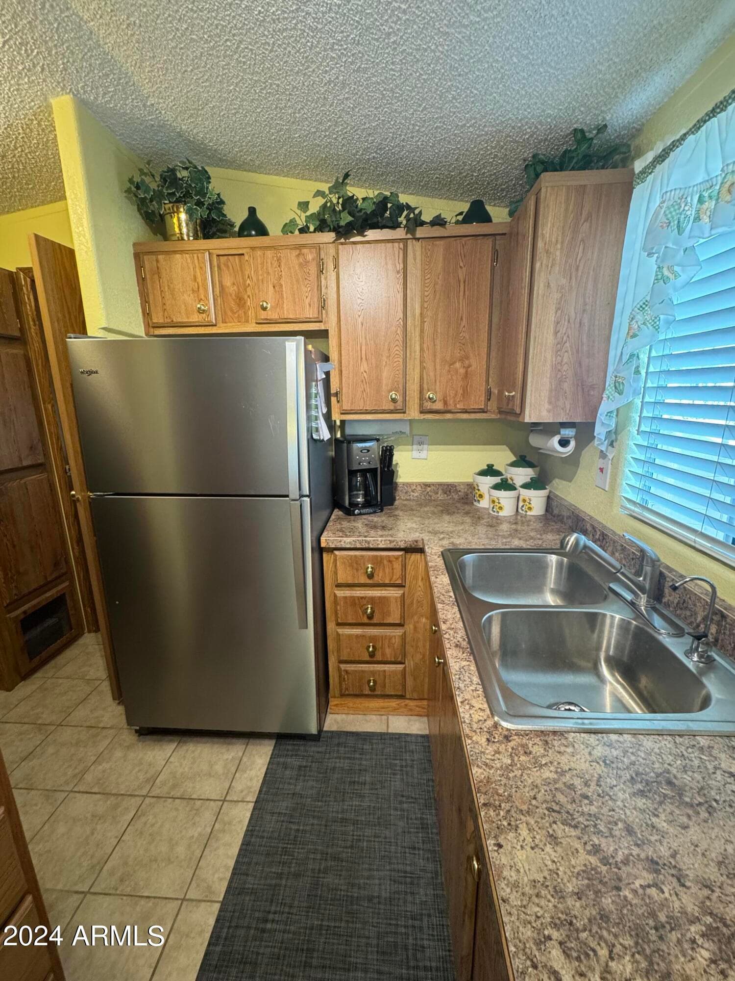 1541 W Yurok Circle, Apache Junction, AZ 85119 — photo 8 of 13