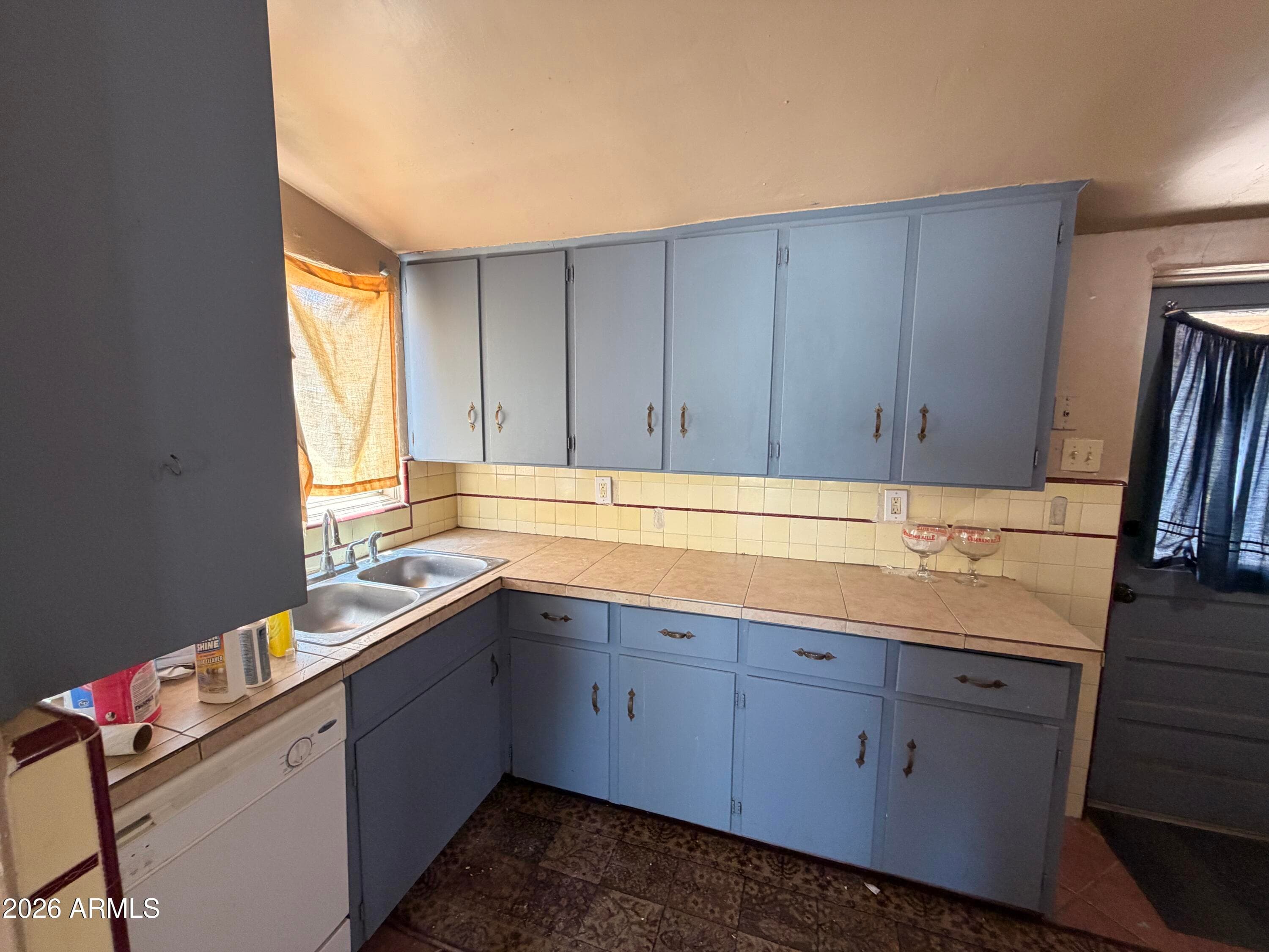 732 S SAN CARLOS Street, Florence, AZ 85132 — photo 13 of 45